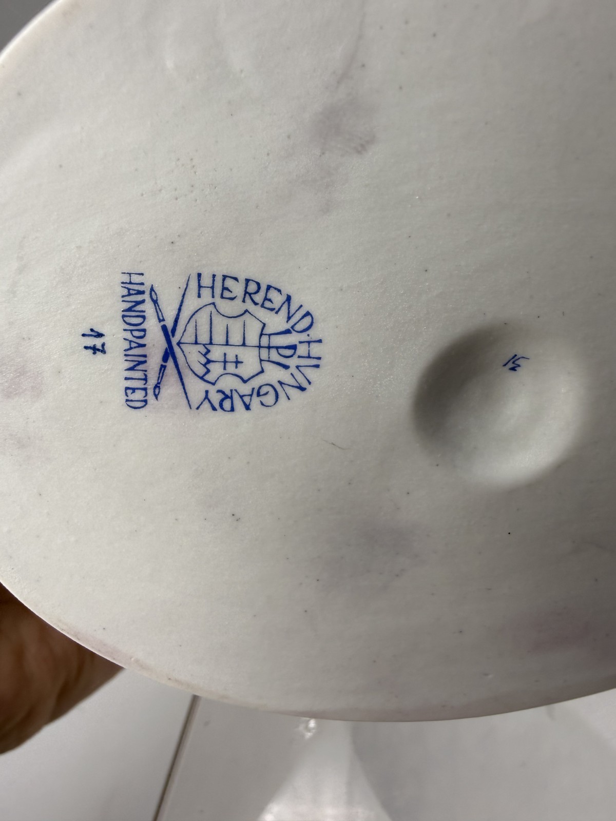 Exquisite Herend Porcelain Goose with Golden Egg In Fishnet Blue Hand Made