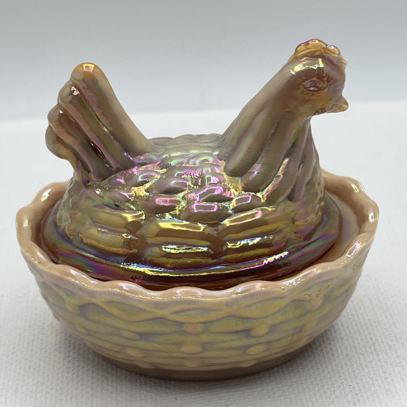 Hen On The Nest Summit Peach Opalescent Glass W/ Marigold Carnival Iridescent