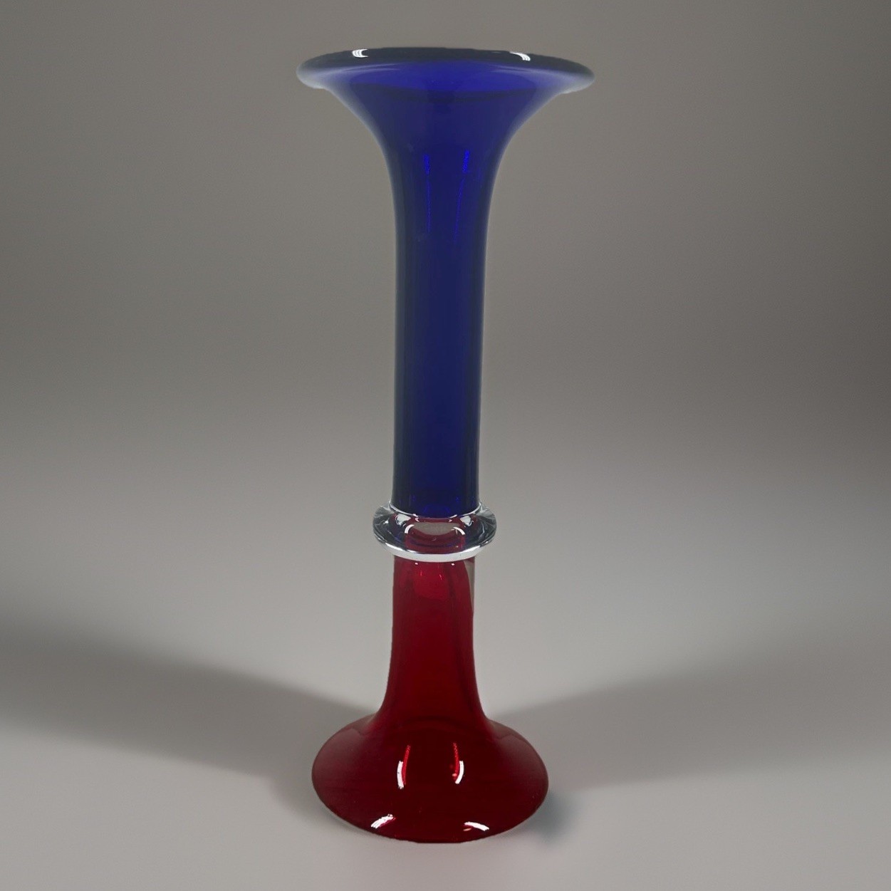Reversible Hand-Blown Polish Red Blue Glass Vase Stunning Patriotic Decor
