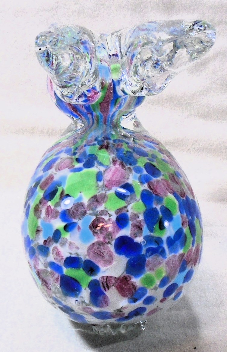 Hand Blown Confetti Glass Rabbit Figurine/Paperweight