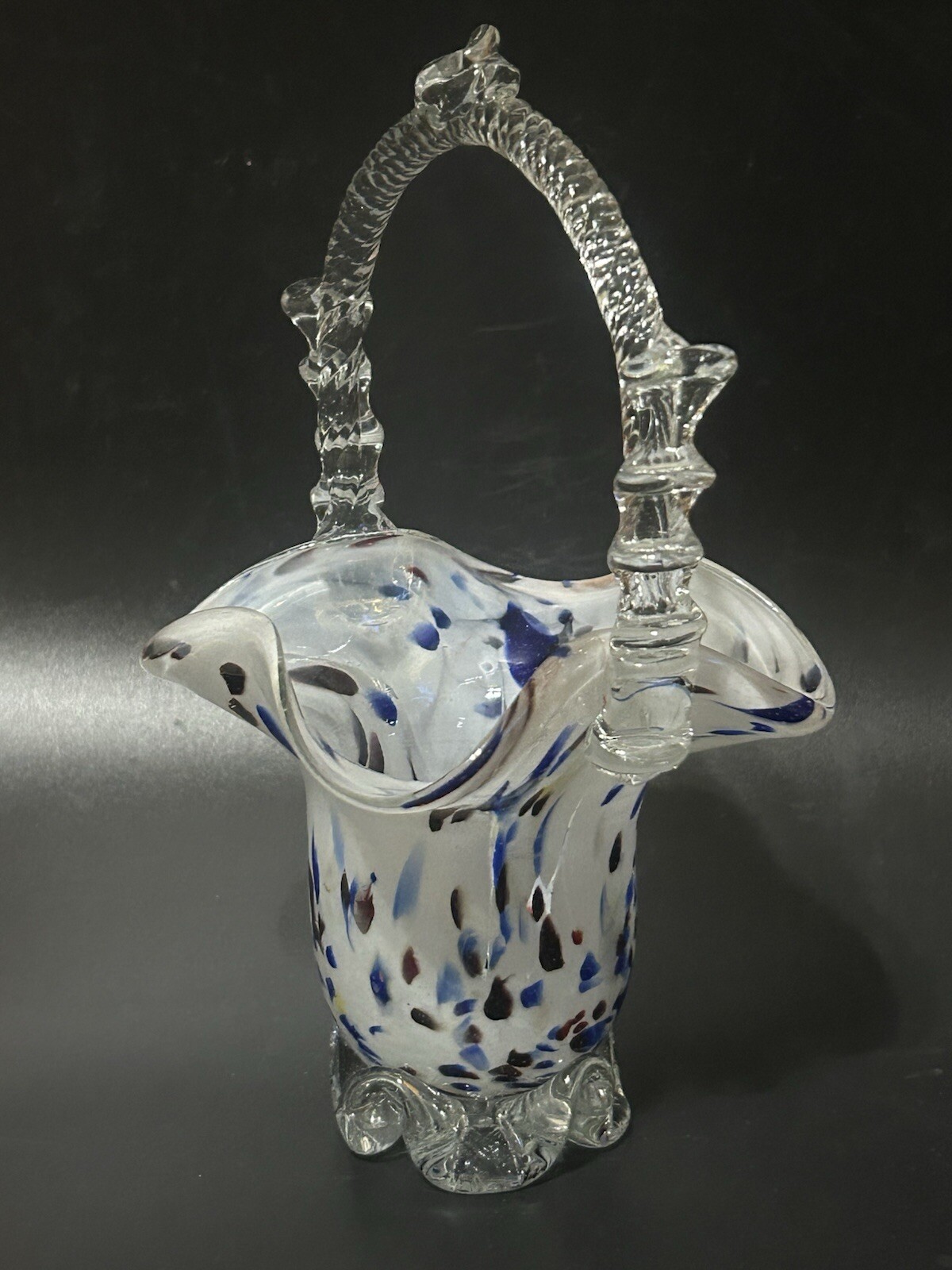 Romanian Hand Blown Art Glass Basket Vase With Applied Handle 7″