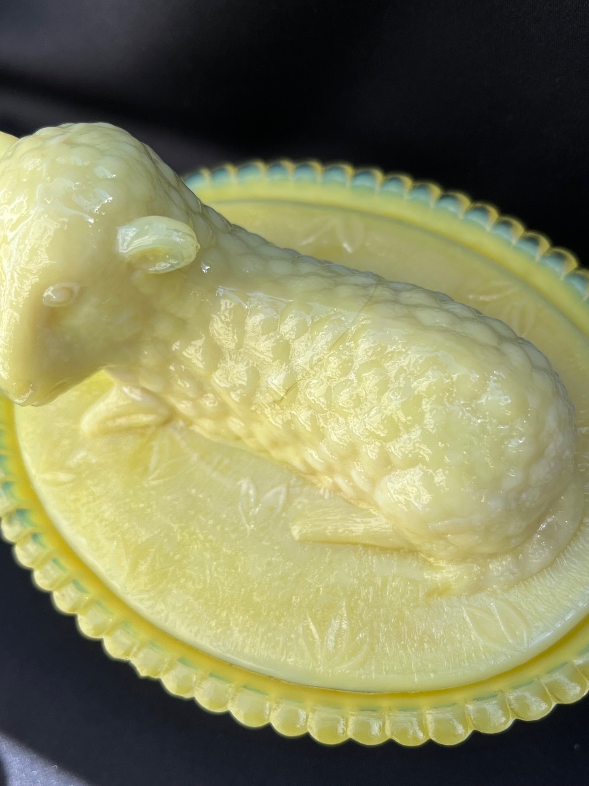 Vintage Degenhart Custard Glass Lamb on Nest Dish Glows Peachy Pink UV Light