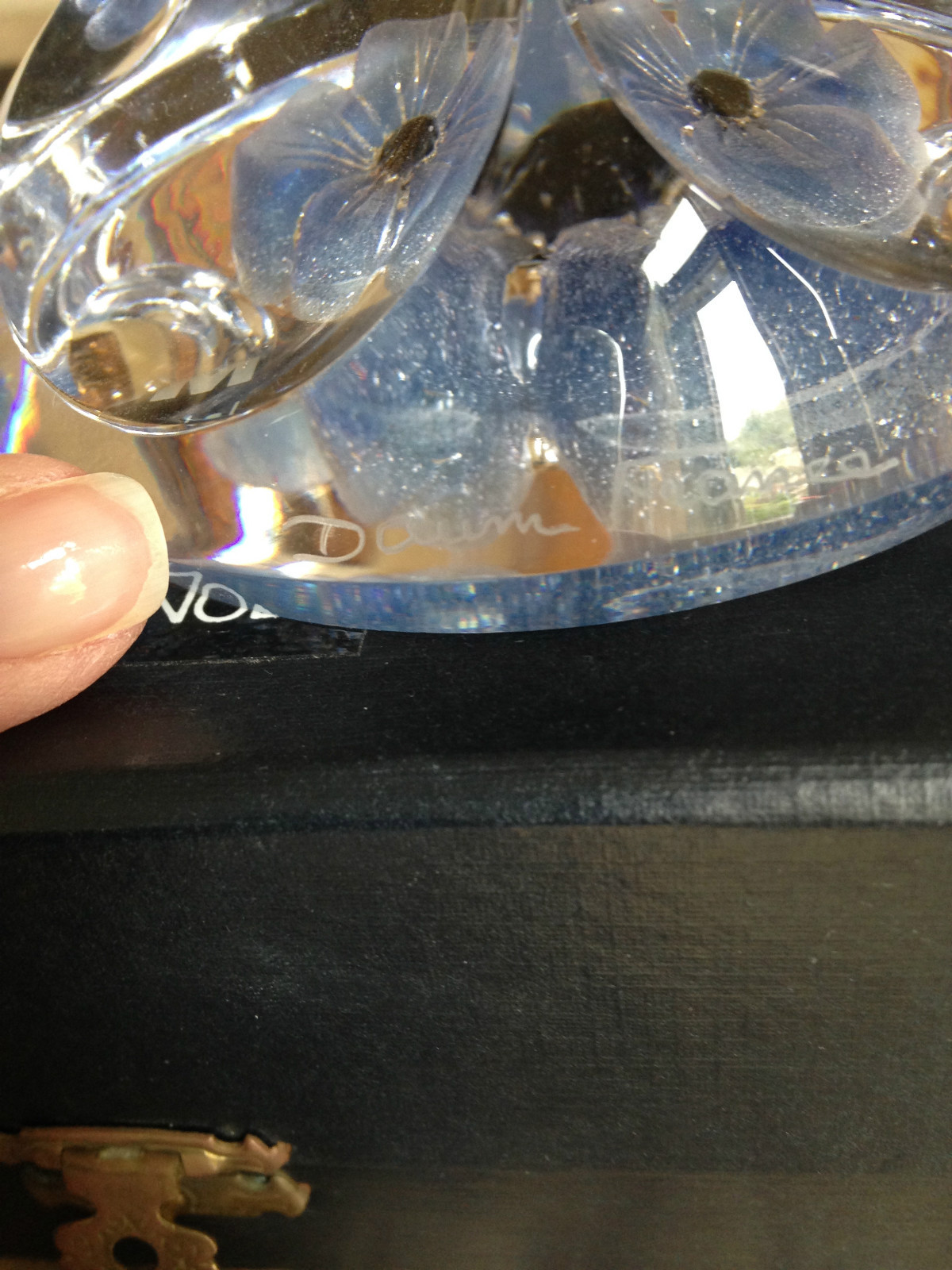 DAUM FRANCE CASED CUT CRYSTAL PAPERWEIGHT WITH BLUE FLOWER 1980 In original case