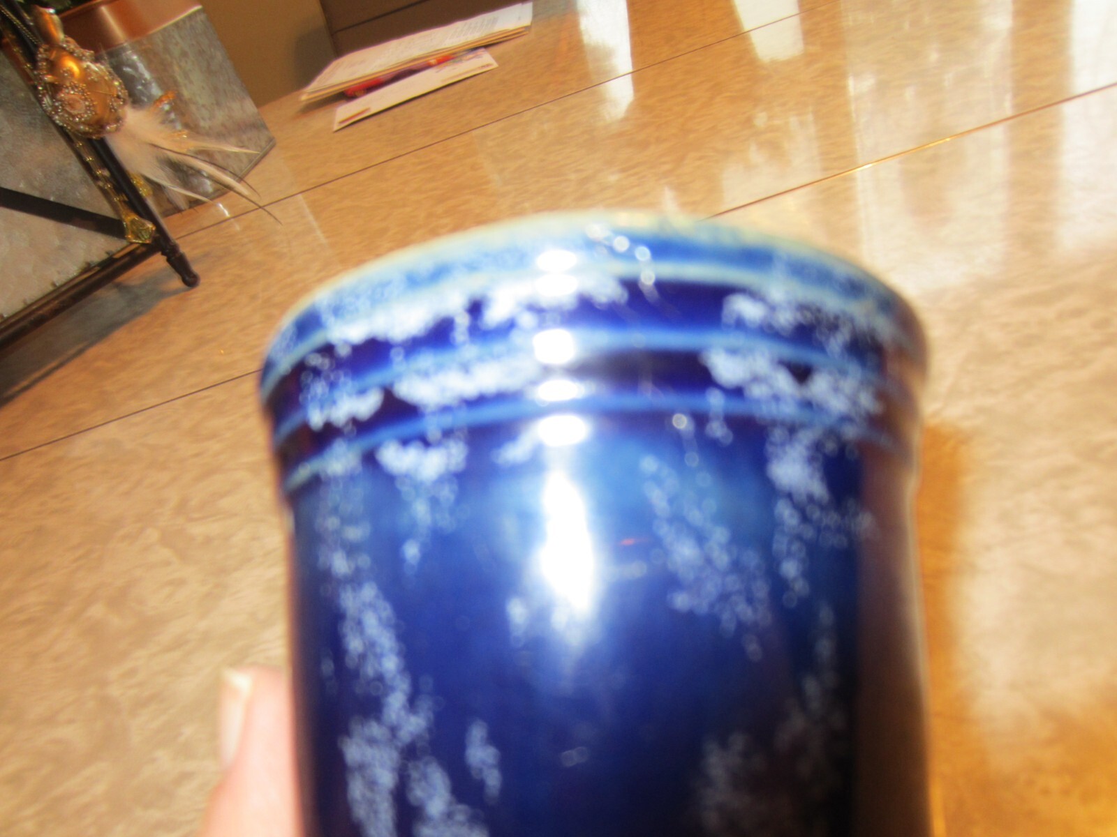 Vintage hallmarked Dakota Pottery cup/vase navy glazed ribbed top