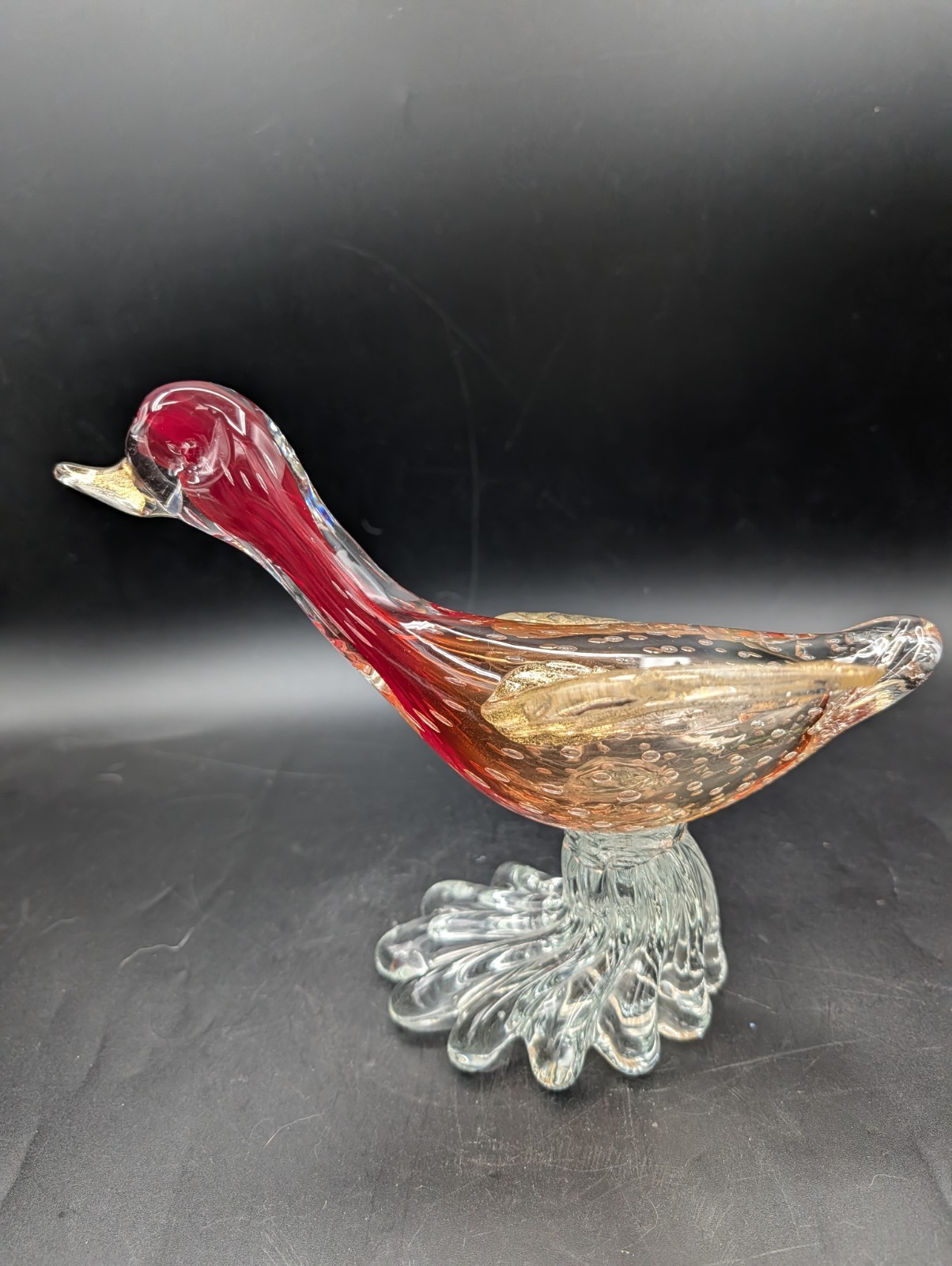 Vintage MCM AVEM Murano Art Glass Bullicante Red flying duck gold Flag Figurine