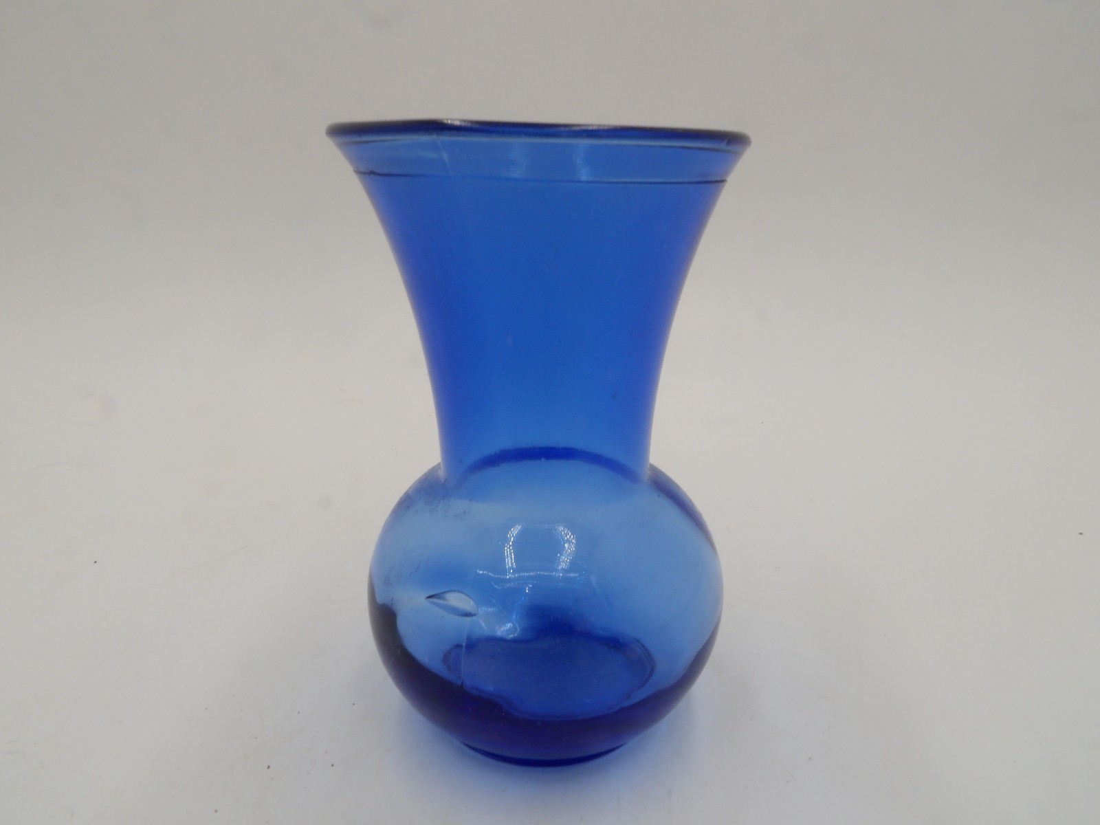 Vintage Cobalt Blue Small Bud Vase 3.75″ Unmarked