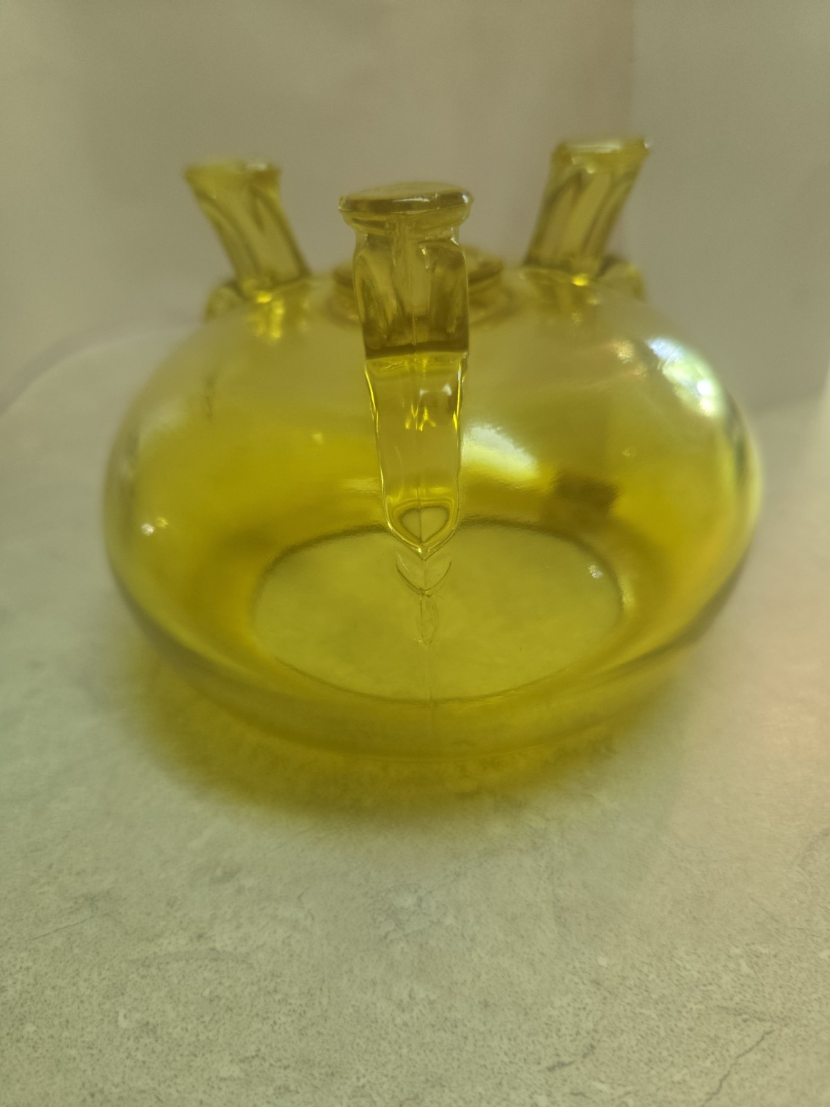 Viking FLOWERLITE Rose Bowl Vase LEMON YELLOW 3 Footed Clear Insert with LABEL