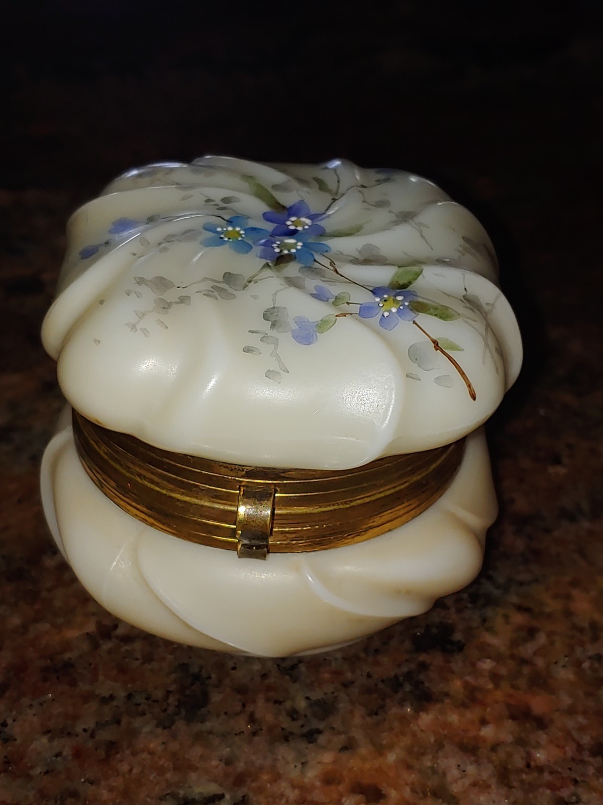 Wavecrest Style Victorian Milk Glass Forget Me Nots Hinged Glass Trinket Box