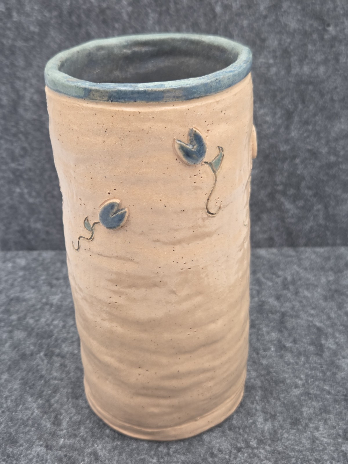 Vintage Hand Thrown Studio Pottery Stoneware Tumbler / Vase Blue Flowers Signed