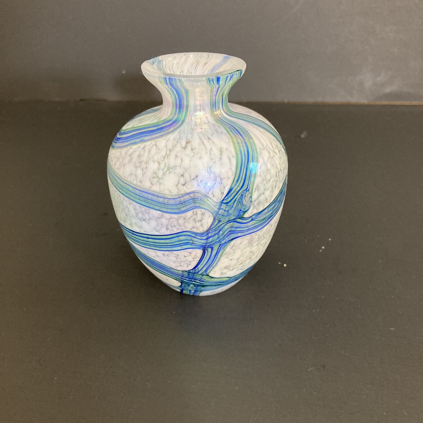 Vtg Irice Import Glass Bud Vase Made In Taiwan Blue Green Iridescent 3.75”