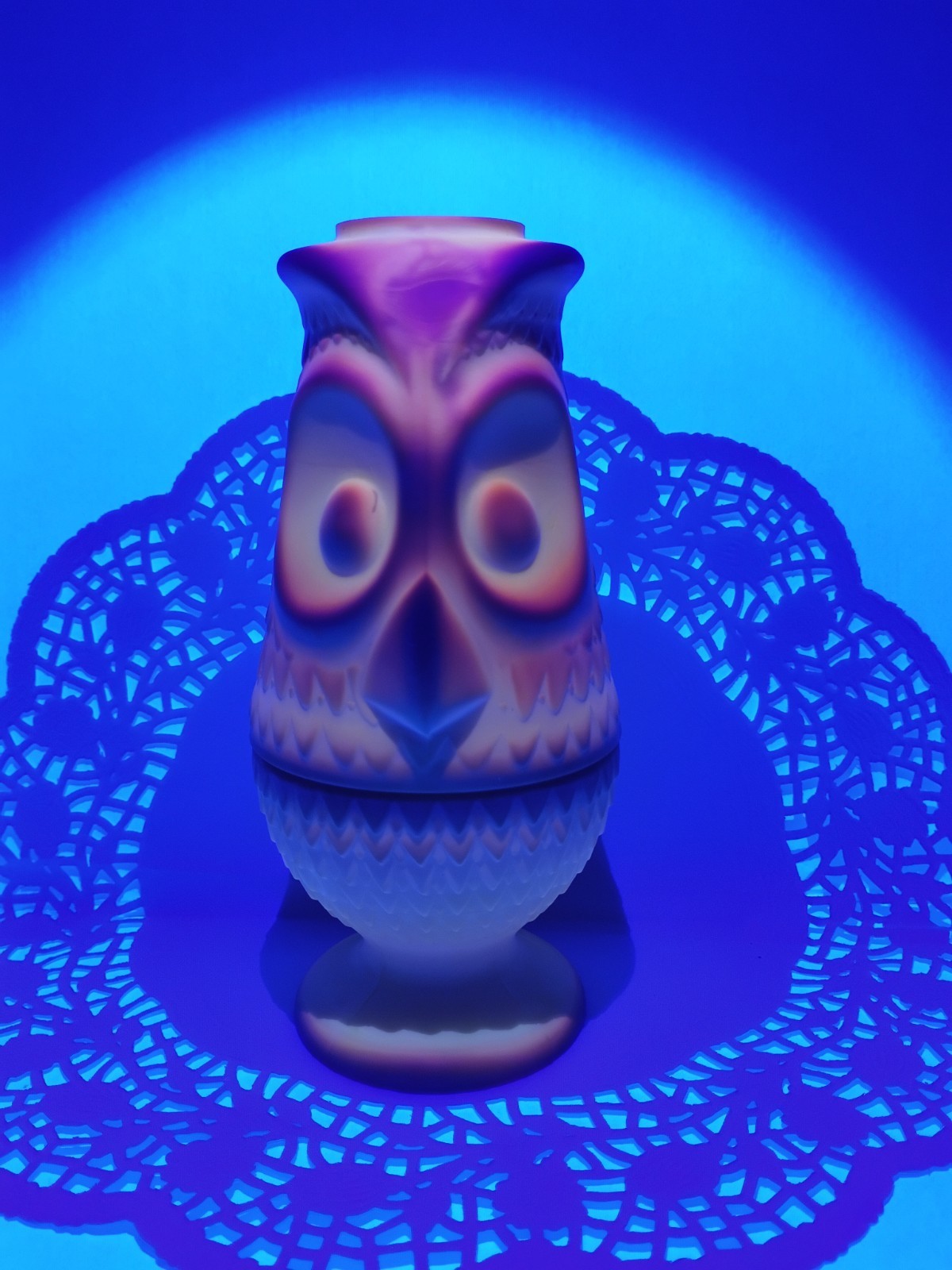 Mosser Satin Frosted Dandelion Yellow Owl Fairy Lamp UV Glow Blacklight OOAK 7″