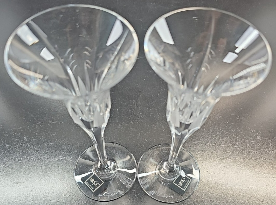 2 Mikasa Flame D’Amore Candleholders Set Elegant Crystal Cut Frosted Floral Lot
