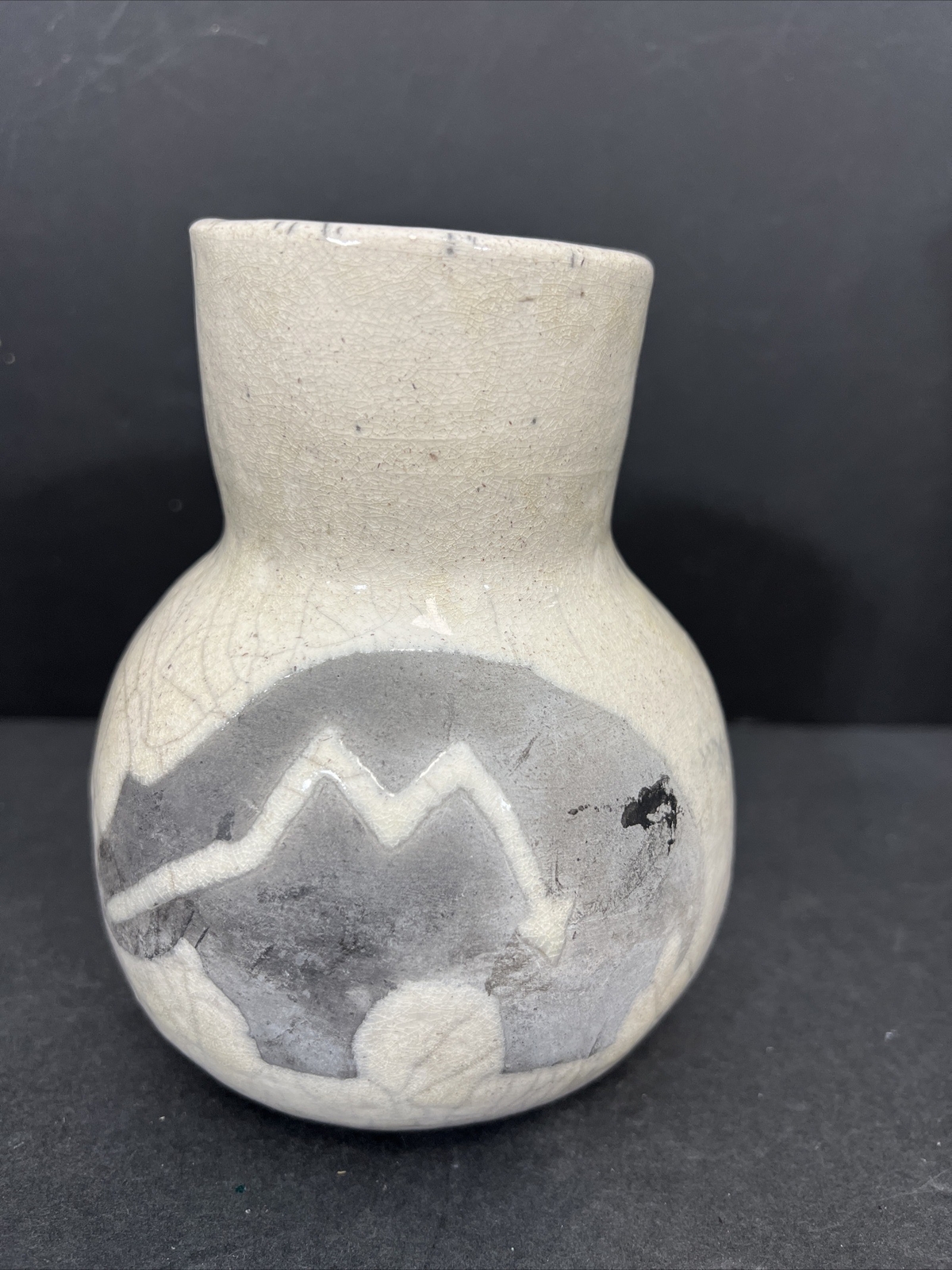 Longbrake Pottery Vase Bear Native American Design Vtg Arrow Crackle Glaze