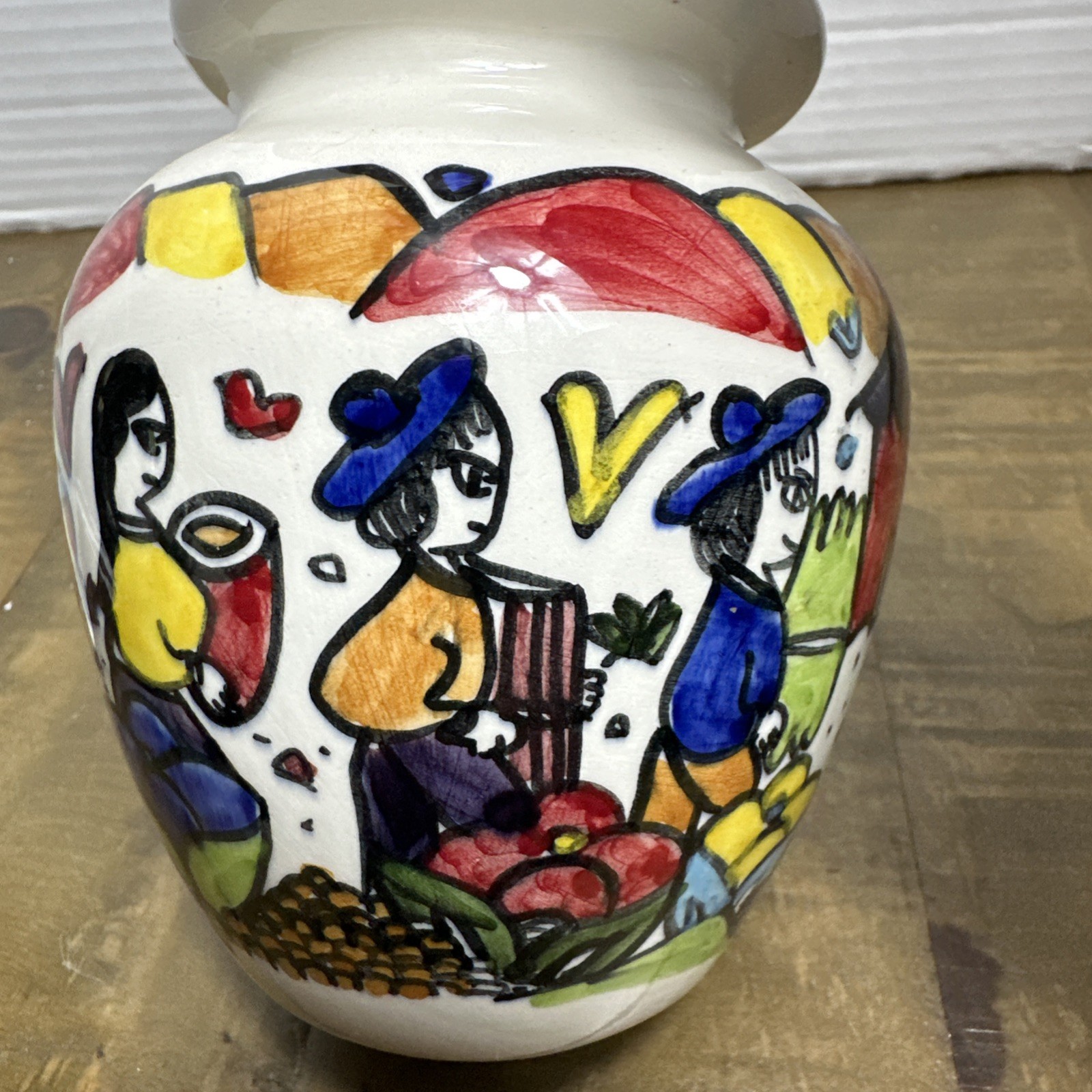 Jesús Moran Xalitla Guerrero Mexico Folk Art Pottery Hand Painted Vase 4.5” T