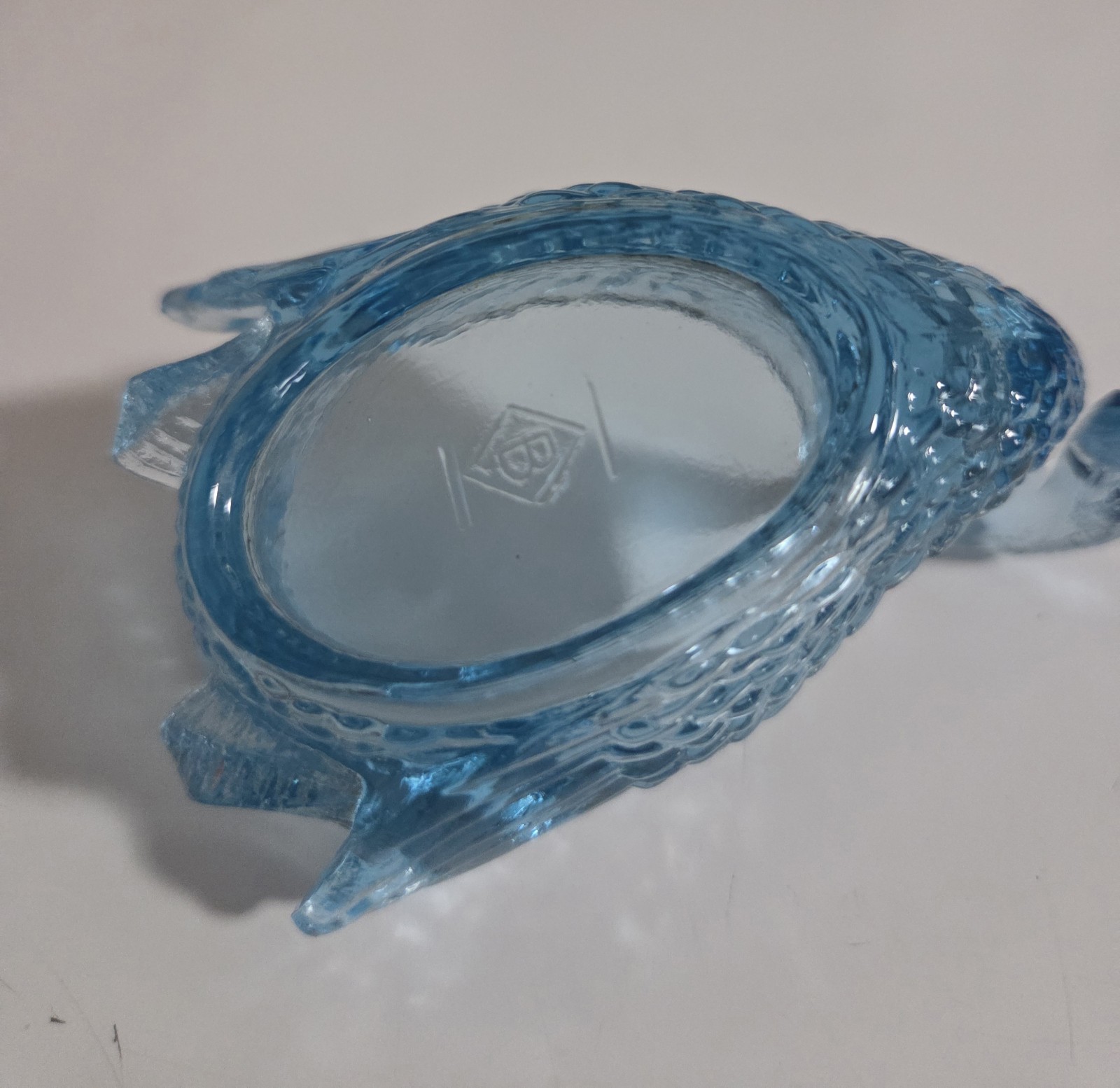 Boyd Blue Glass Swan Open Salt