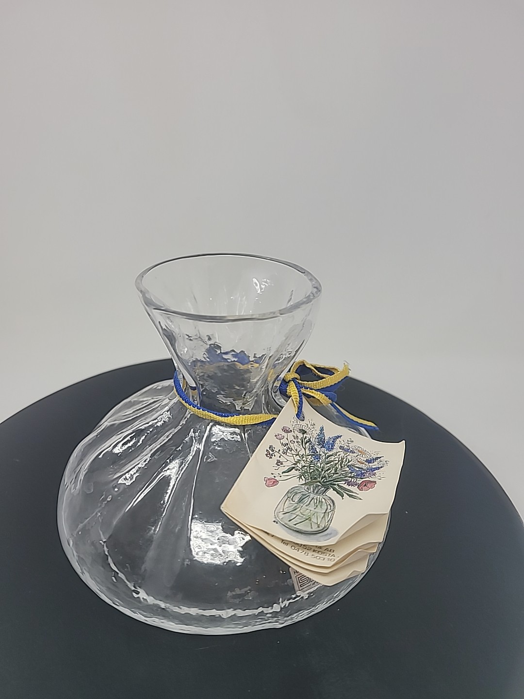SEA of Sweden Flower Bouquet Glass Vase 4.5″h by Rune Strand With tags Sticker