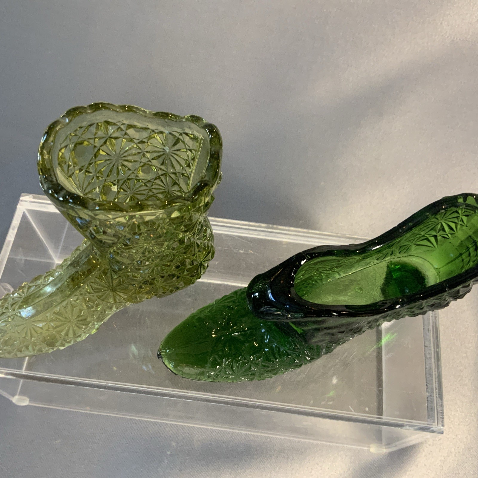 VTG Fenton Daisy & Button Avocado Glass Boot & Taiwan GlassEmerald Slipper Shoe
