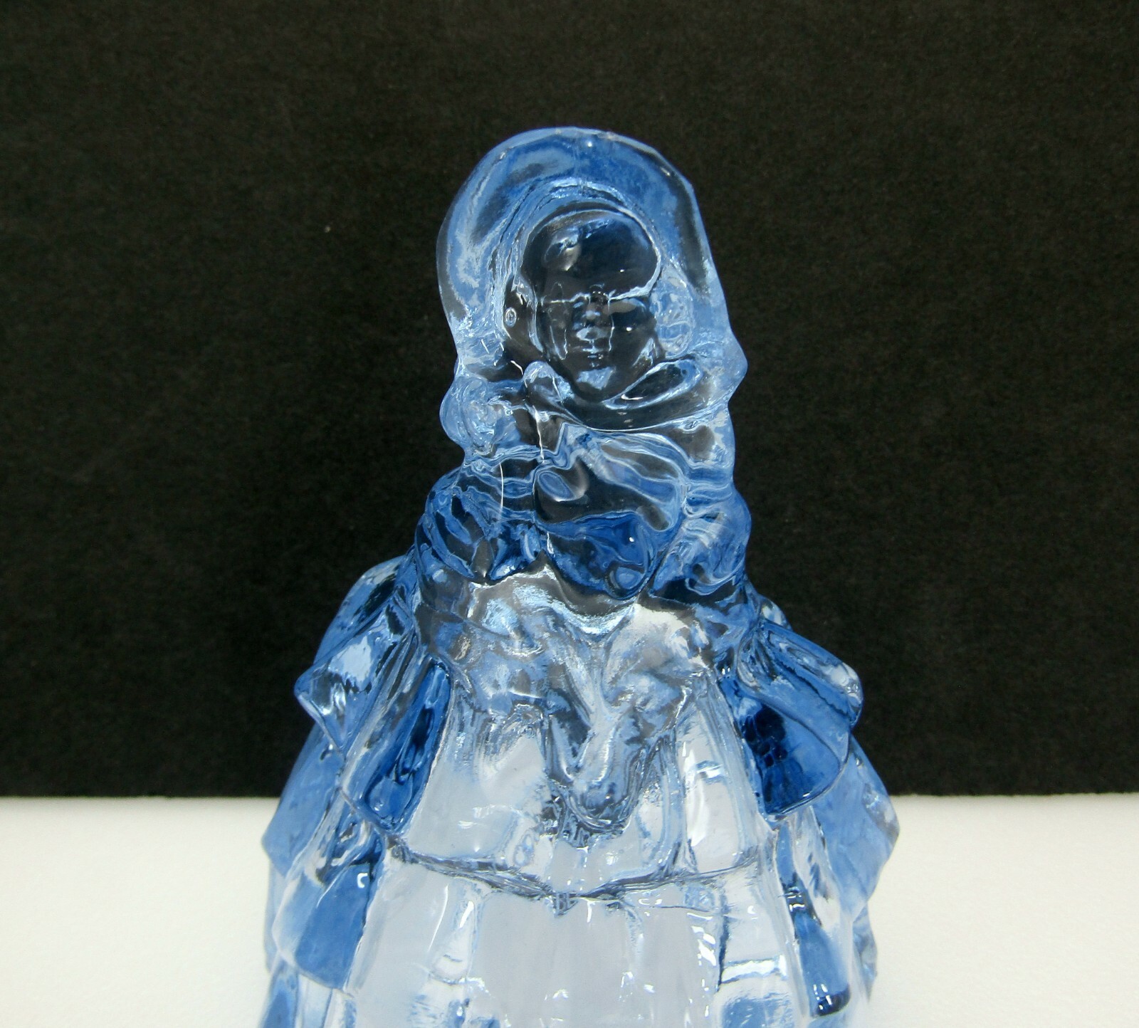 Boyd Glass 1978-1983 Louise Doll Colonial Woman Willow Blue Vintage Figurine
