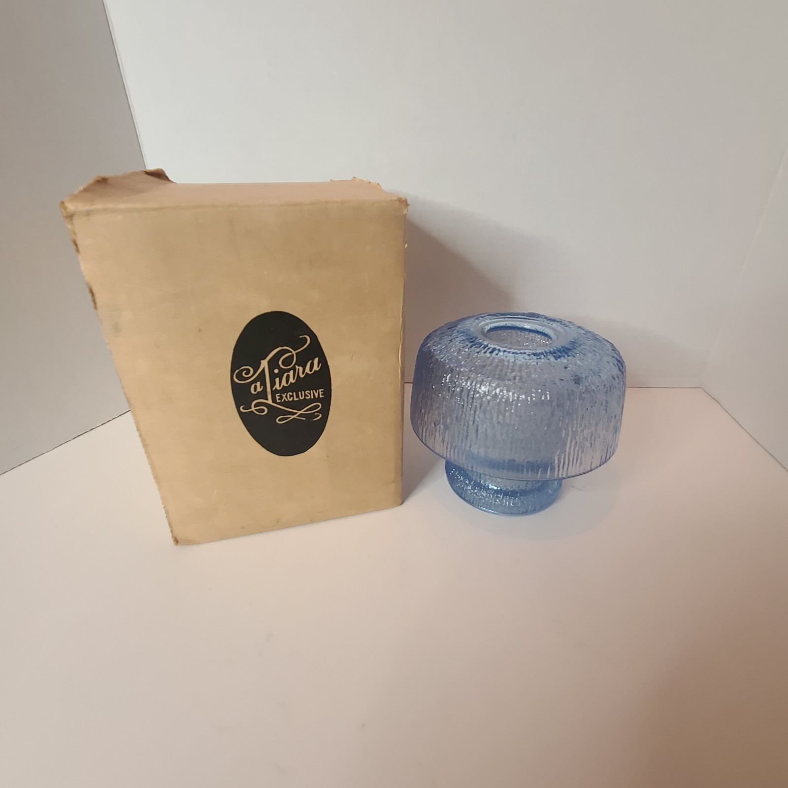 Vintage Indiana Glass Tiara Ice Blue Mushroom Fairy Lamp 3 Piece With Box