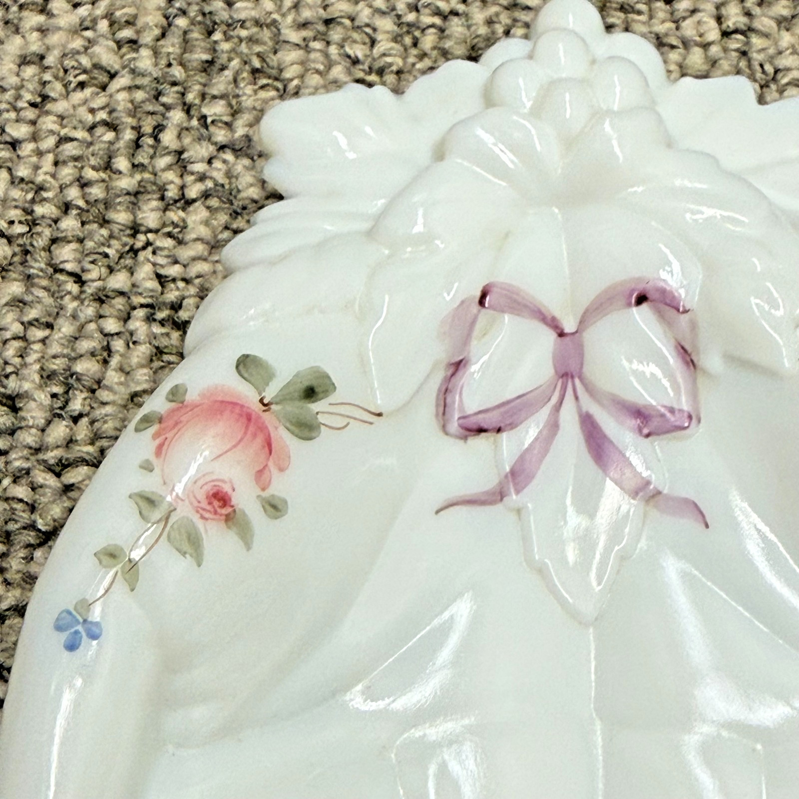 Vintage Westmoreland Glass “Queen Victoria’s Hands” Soap Dish/Trinket Holder