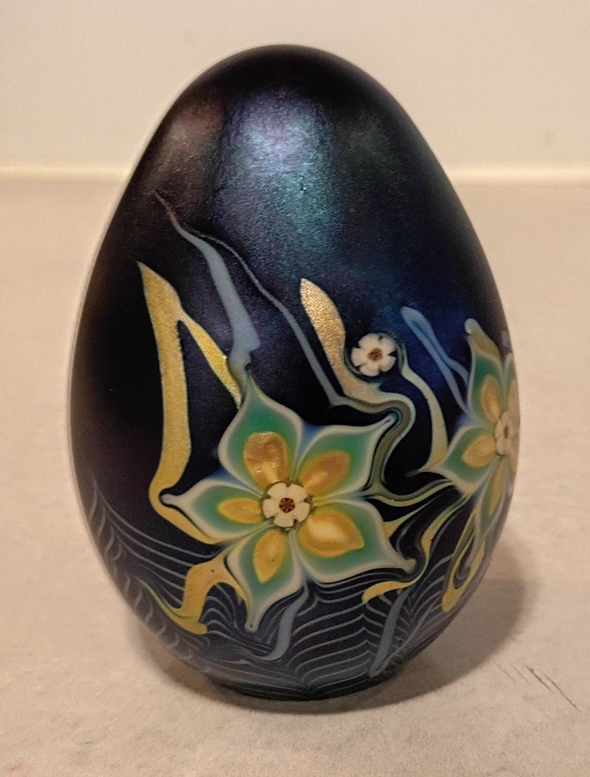 3.25″ Signed 81/7660 Grant Randolph Studios 3 Flower Art Glass Paperweight