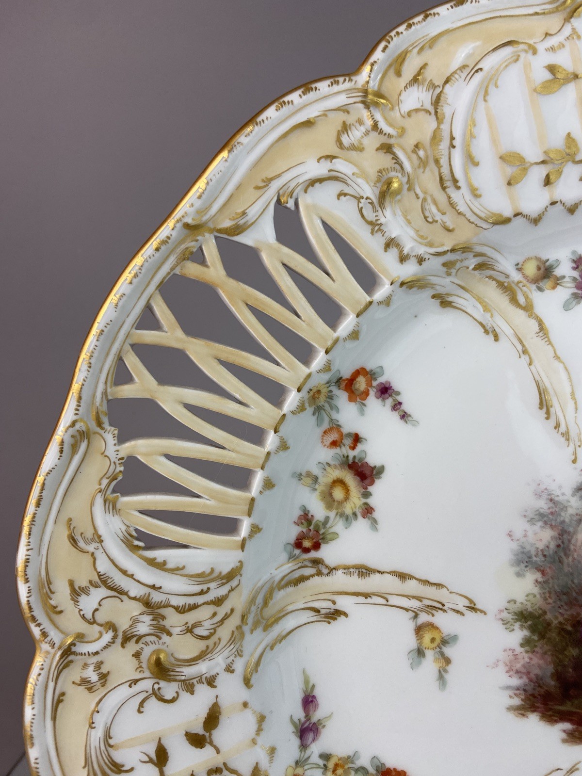 Important KPM Berlin Reticulated Plate, Watteau-Style Scene, 19th Century #2