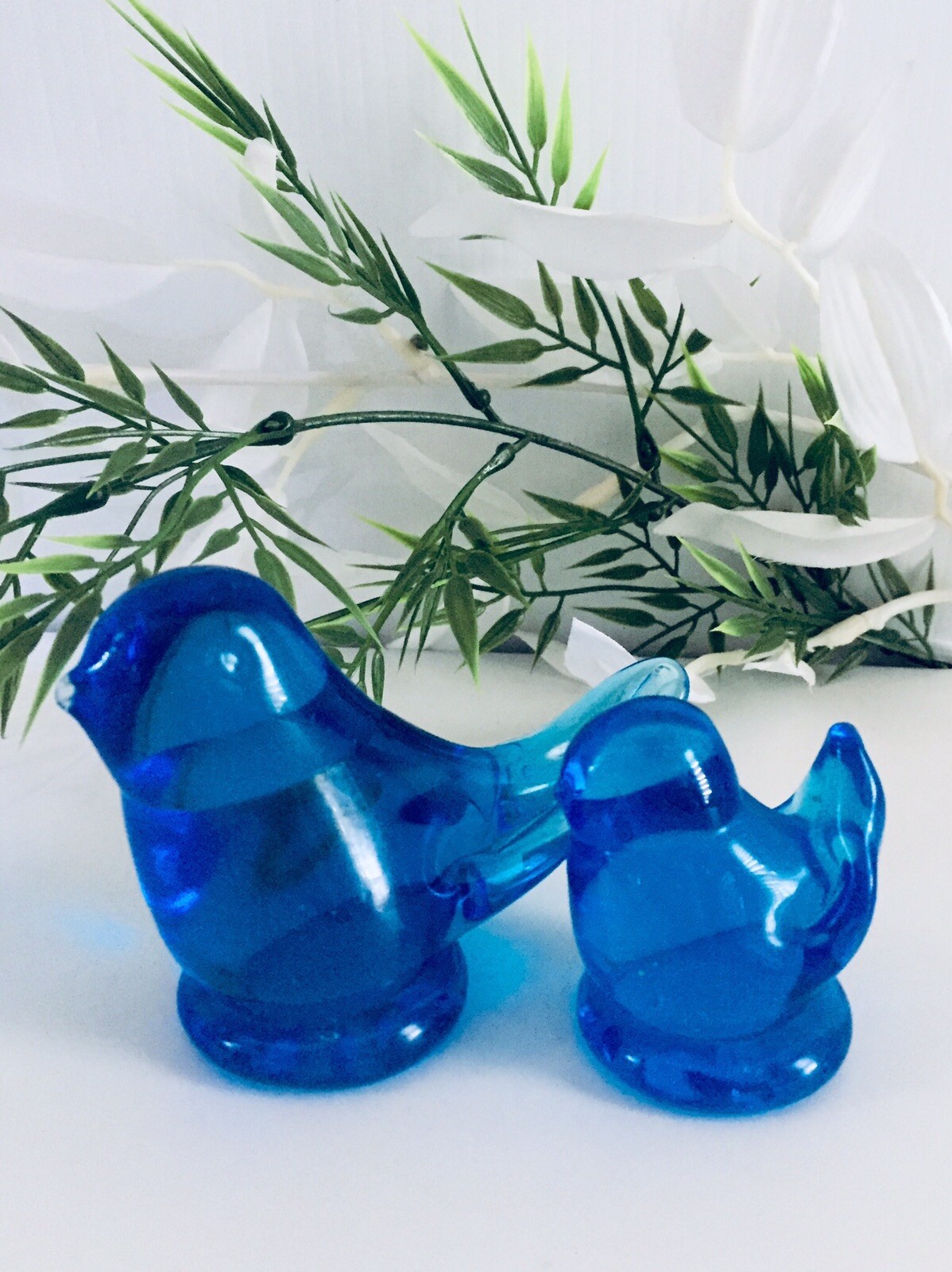 OZARK STUDIOS “Byron Hicks” & BLUEBIRD OF HAPPYNESS “Leo Ward” GLASS BLUEBIRDS