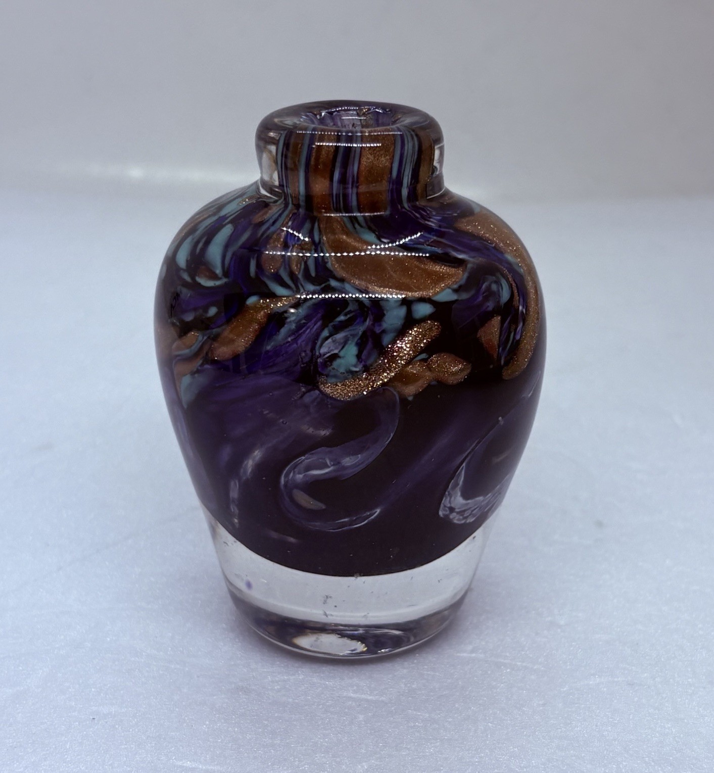 Vijtage Studio Art Glass Bud Vase Vibrant Swirls Gold Sparkles 3.5” Decor 21