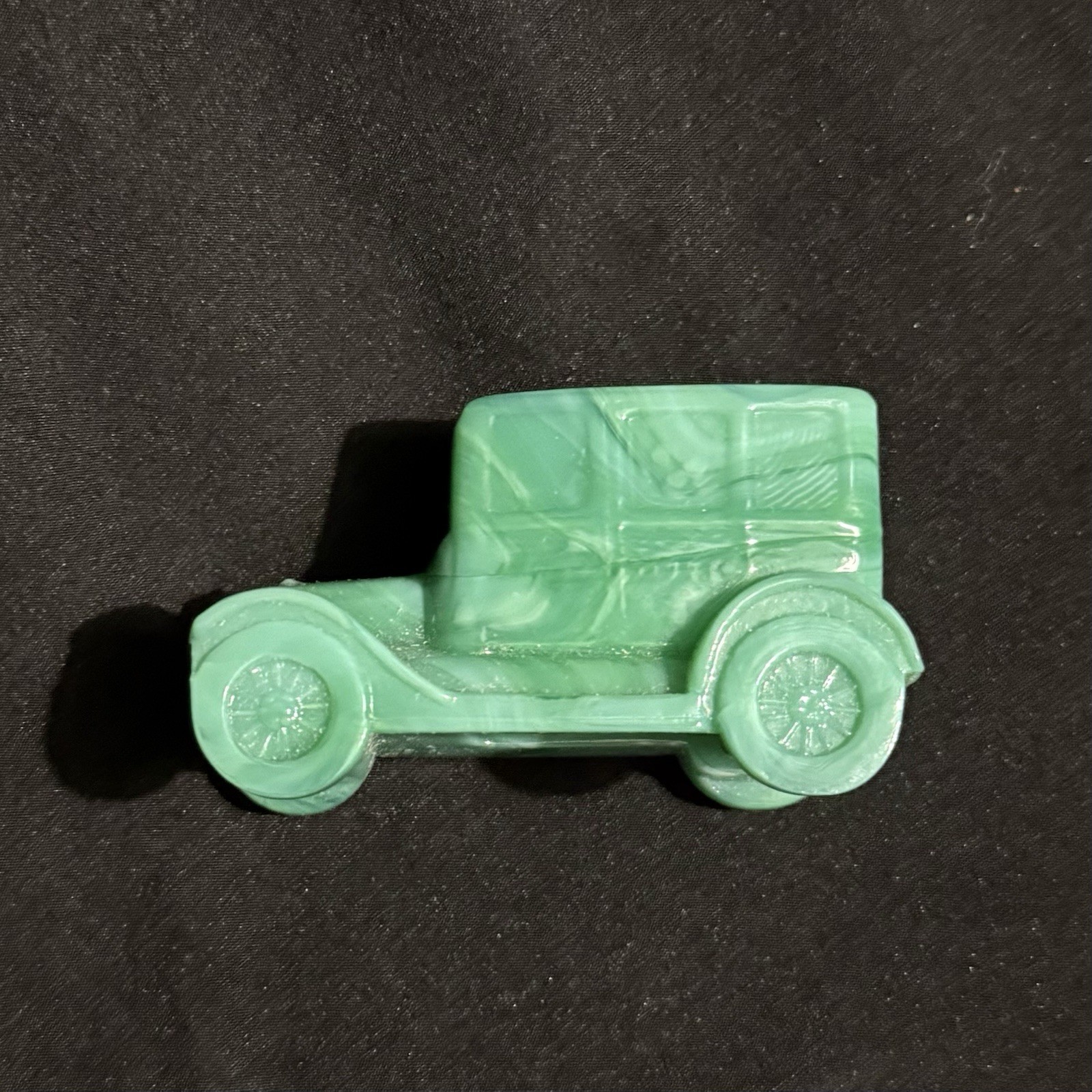 Boyd Art Glass Classic Moss Green Uranium Glass Taxi Cab Ford Dodge Truck Car