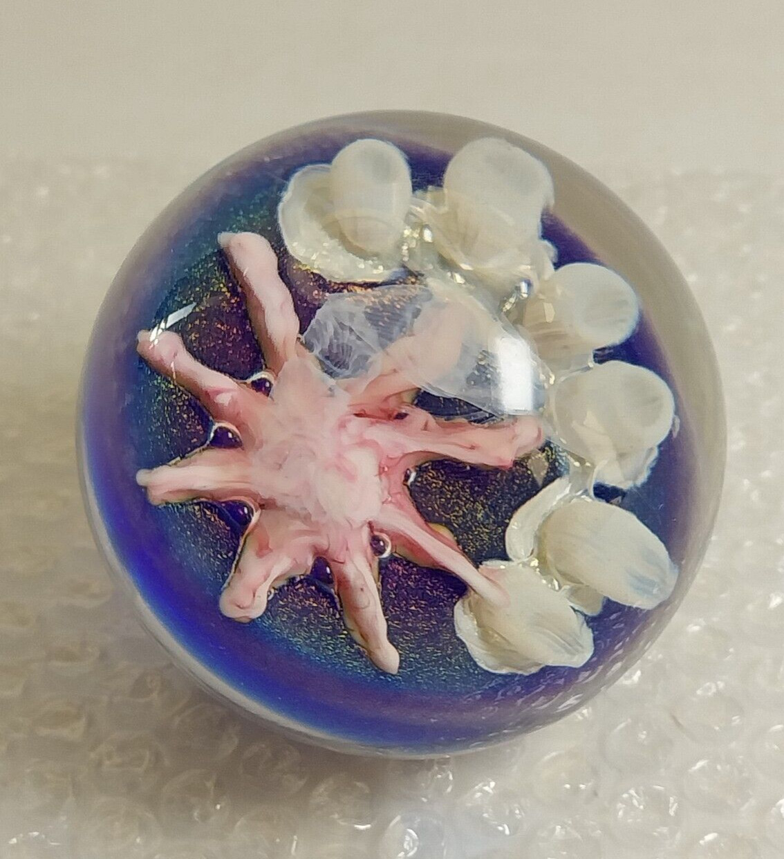 Daniel Salazar 1995 Lundberg Ghost Prawn Ocean Reef Paperweight Sphere Marble #d