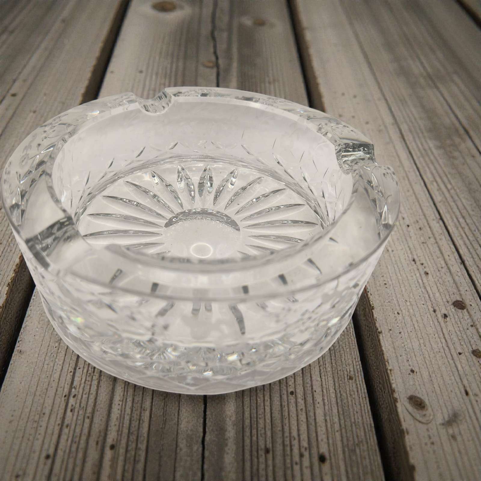 ROGASKA GALLIA CRYSTAL ASHTRAY 5 7/8″ x 2″ – EXCELLENT