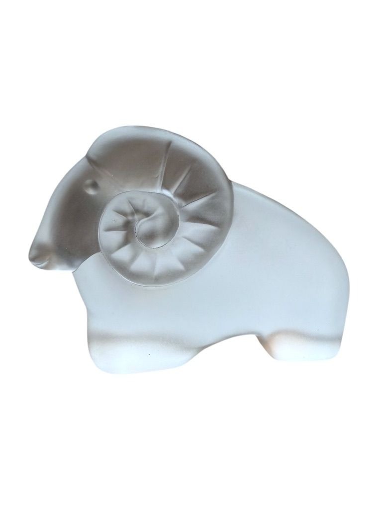 Rare Frosted Glass Ram Figurine Decorative Collectible