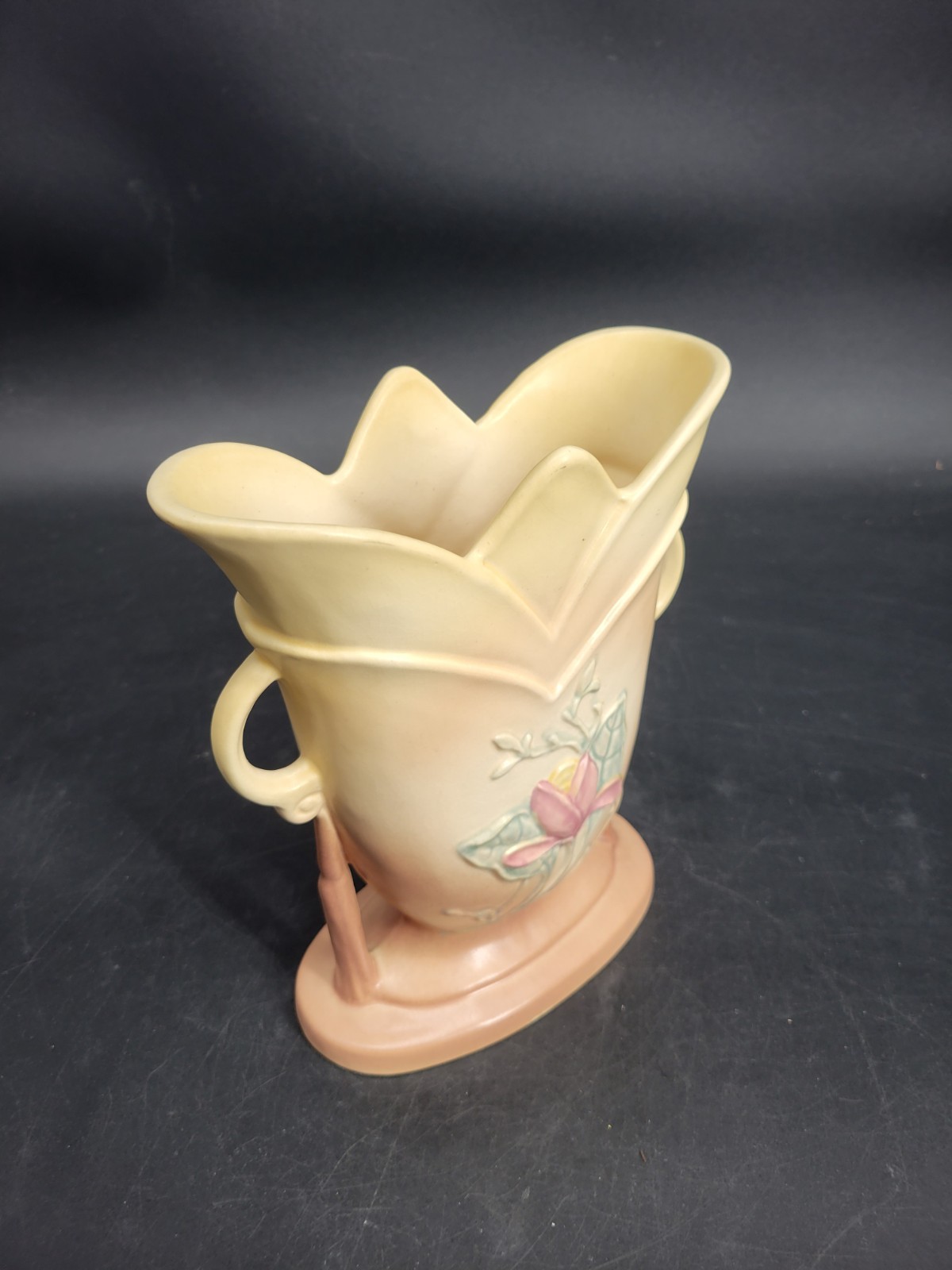 Vintage Hull Art Pottery Magnolia Pattern Double-Handled Vase Marked 7-8 1/2