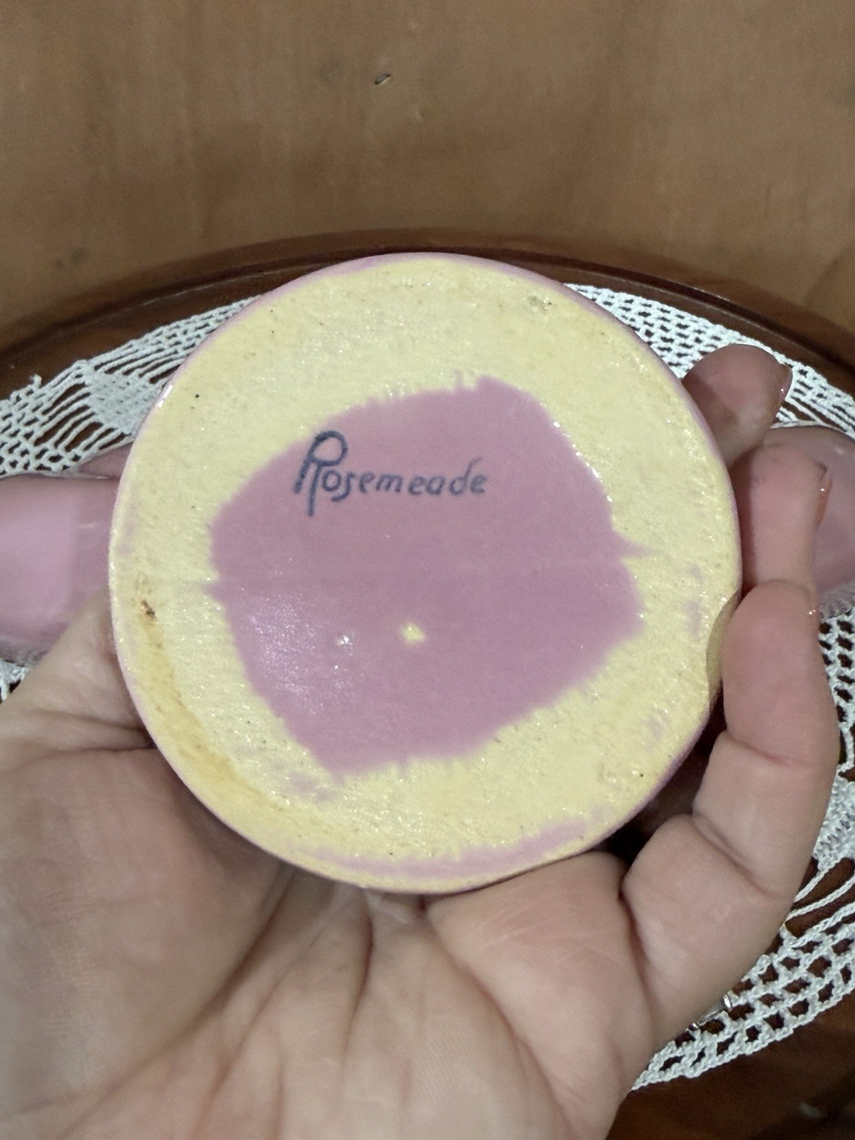 Rosemeade Pottery fan vase with pink to Purple Ombre glaze 7-1/2″ X 4-3/4