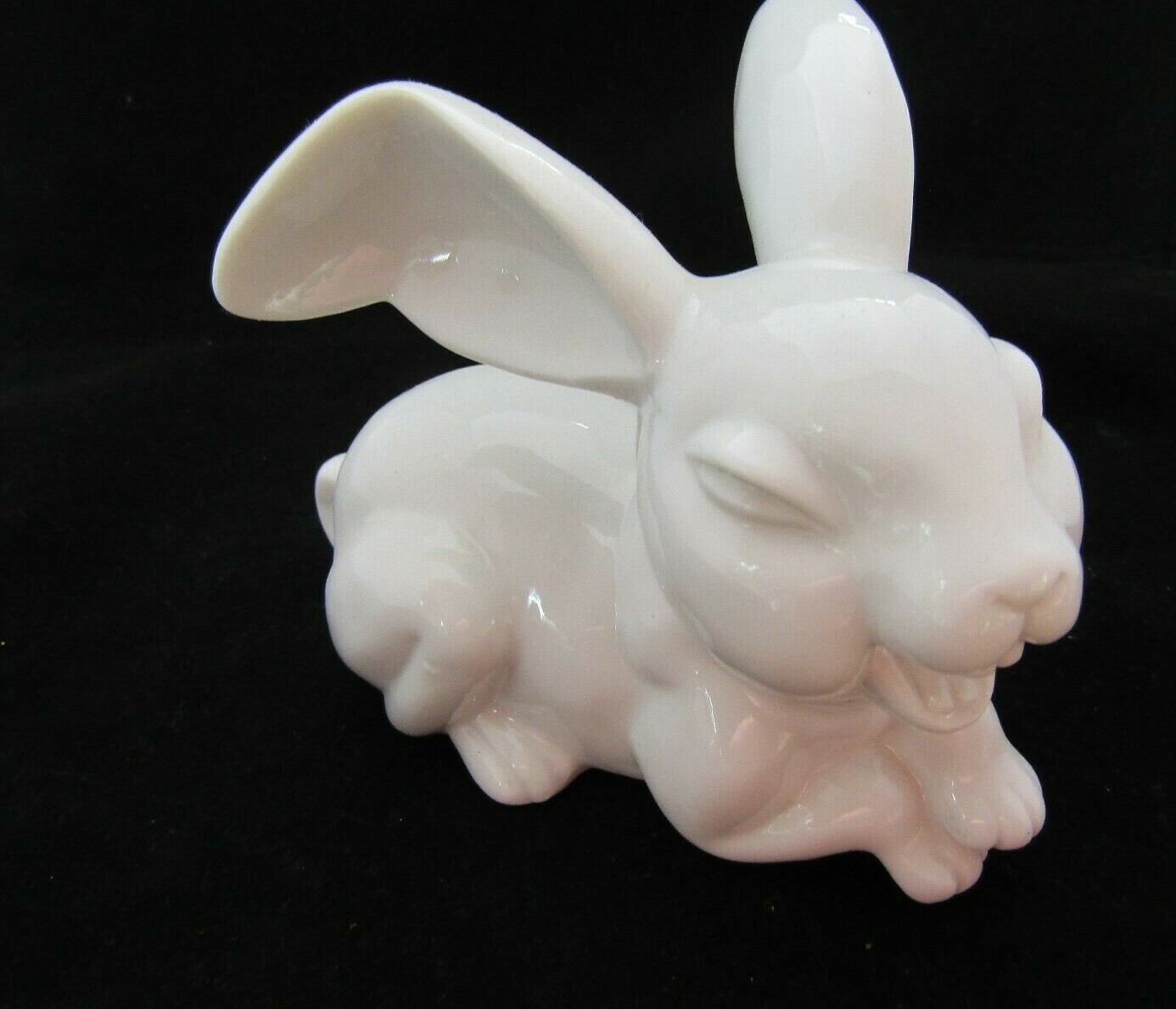 Vintage Porcelain Happy Bunny Rabbit Figurine- Statue ~5″ Tall- Made in Japan