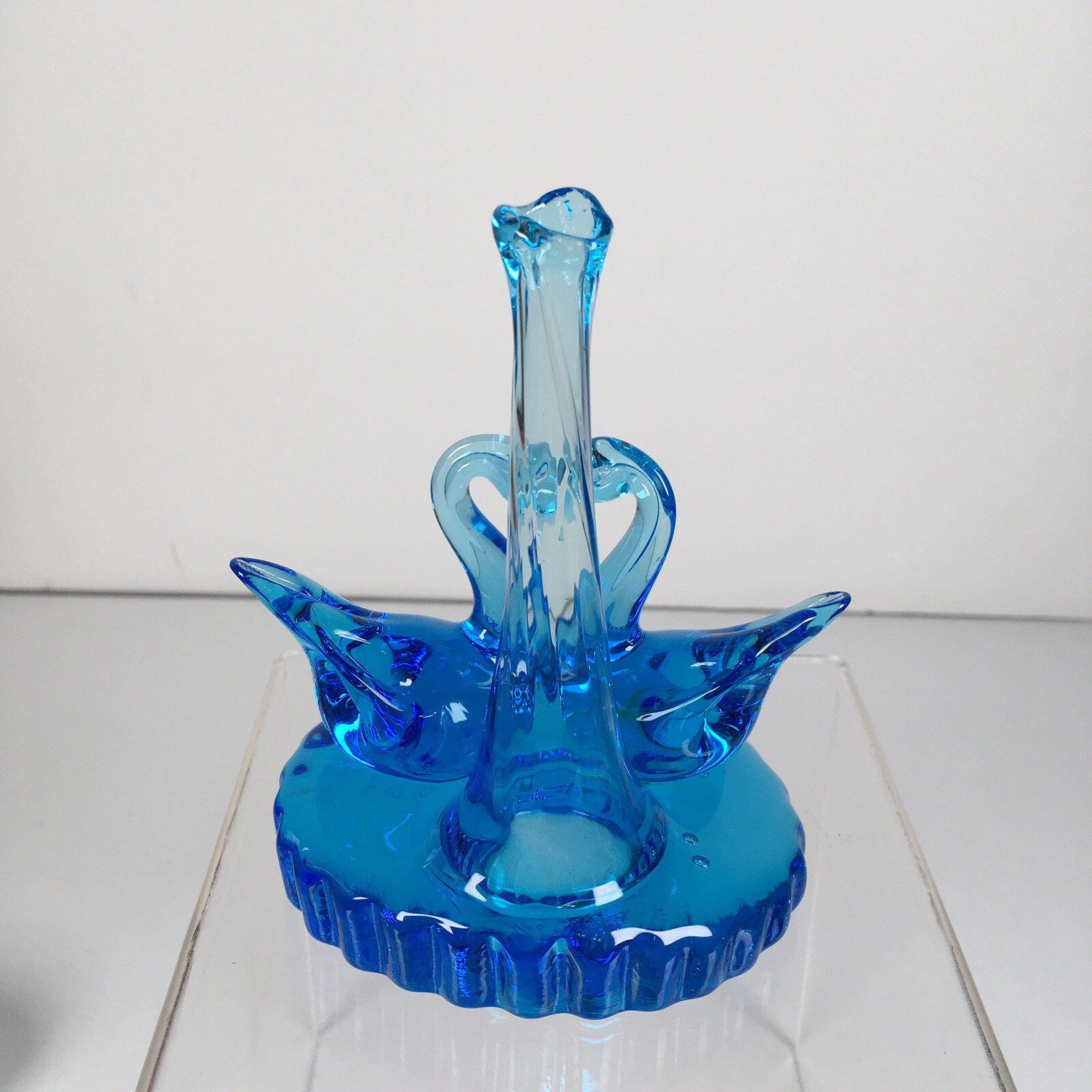 Vintage Byron Hicks Ozark Studio Glass Art Swans with Vase Blue 4.75”x4” Signed