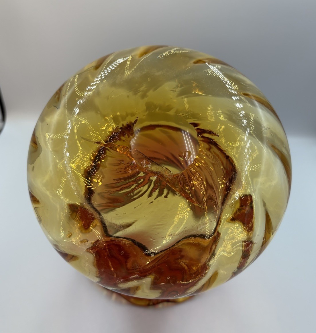 Antique Victorian Amberina Art Glass Vase 10 3/4” Ruffle Edge w/ Swirl Base