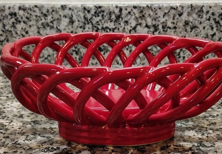 Eucalyptus Stoneware Oval Bread Basket Fruit Bowl Centerpiece Red Woven Pottery