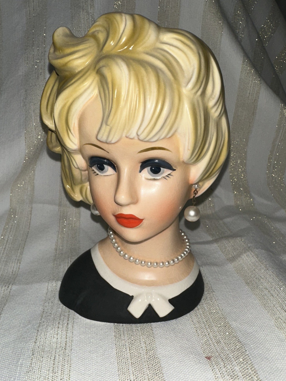Beautiful Relpo K1940 Vintage Lady Head Vase 7 1/4” tall Blonde Pearl Jewelry