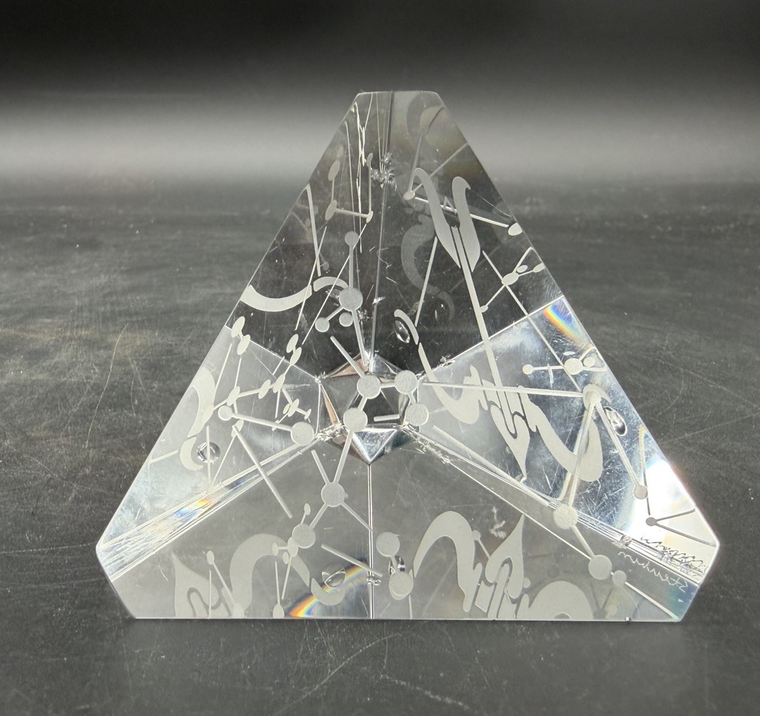 Steuben Sagittarius Zodiac Crystal Pyramid Paperweight Constellation Fleabites