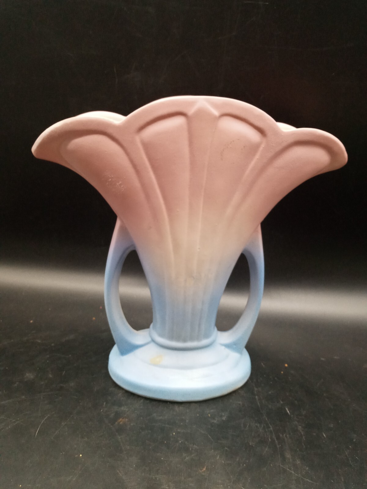 VTG Hull Art Pottery USA 47-9 Mardi Gras/Granada Fan Vase Pink,White,Blue