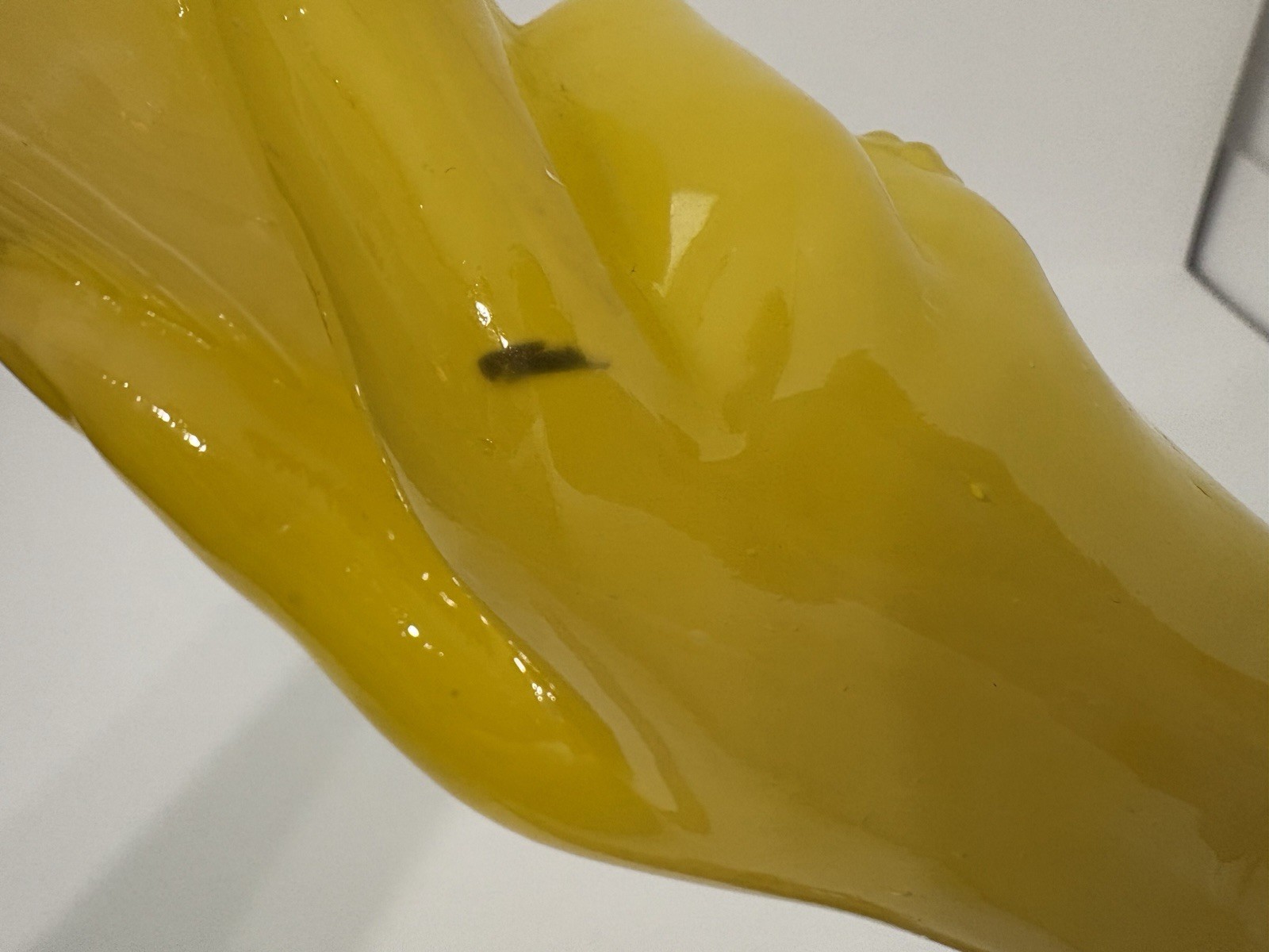 Antique Victorian Mold Blown Yellow Cased Glass Hand Pulpit Vase Ruffled Trim
