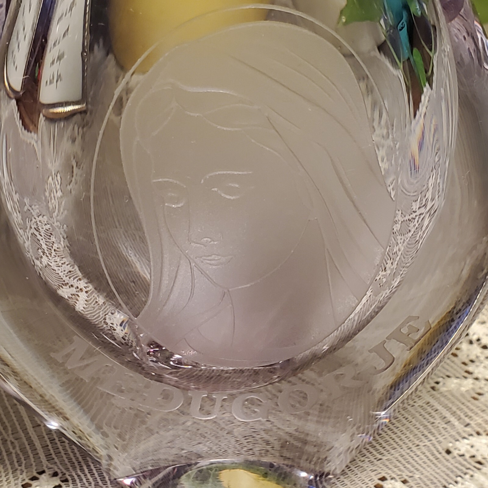 Art Glass Tear Drop Vase Lavender Etched w/ Our Lady of Medjugorje 5 1/4 inch