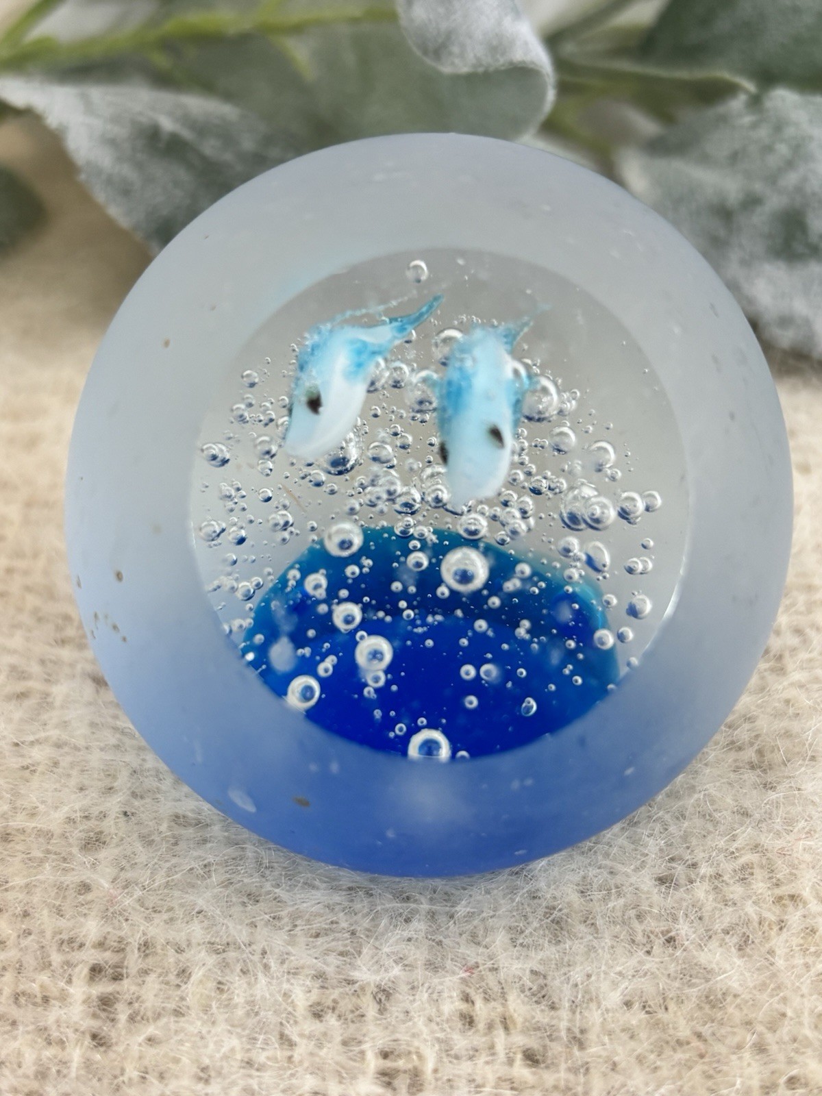 Round Paperweight Frosted Blue Fish Inside Bubbles Shelf Sitter Ocean Water
