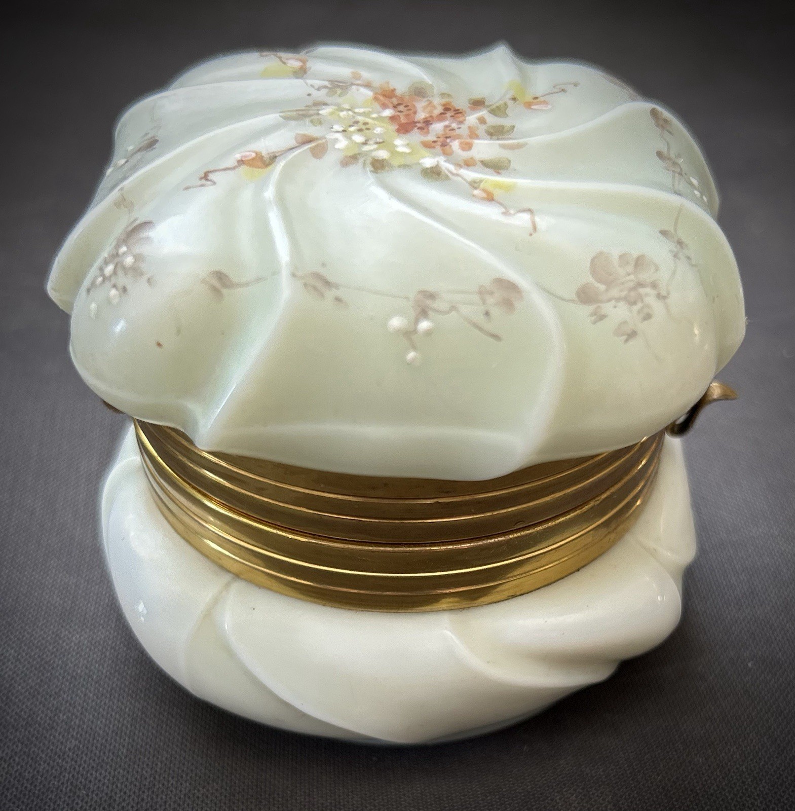Wavecrest Hinged Jewelry Casket Dresser Box- Hand Painted Flowers
