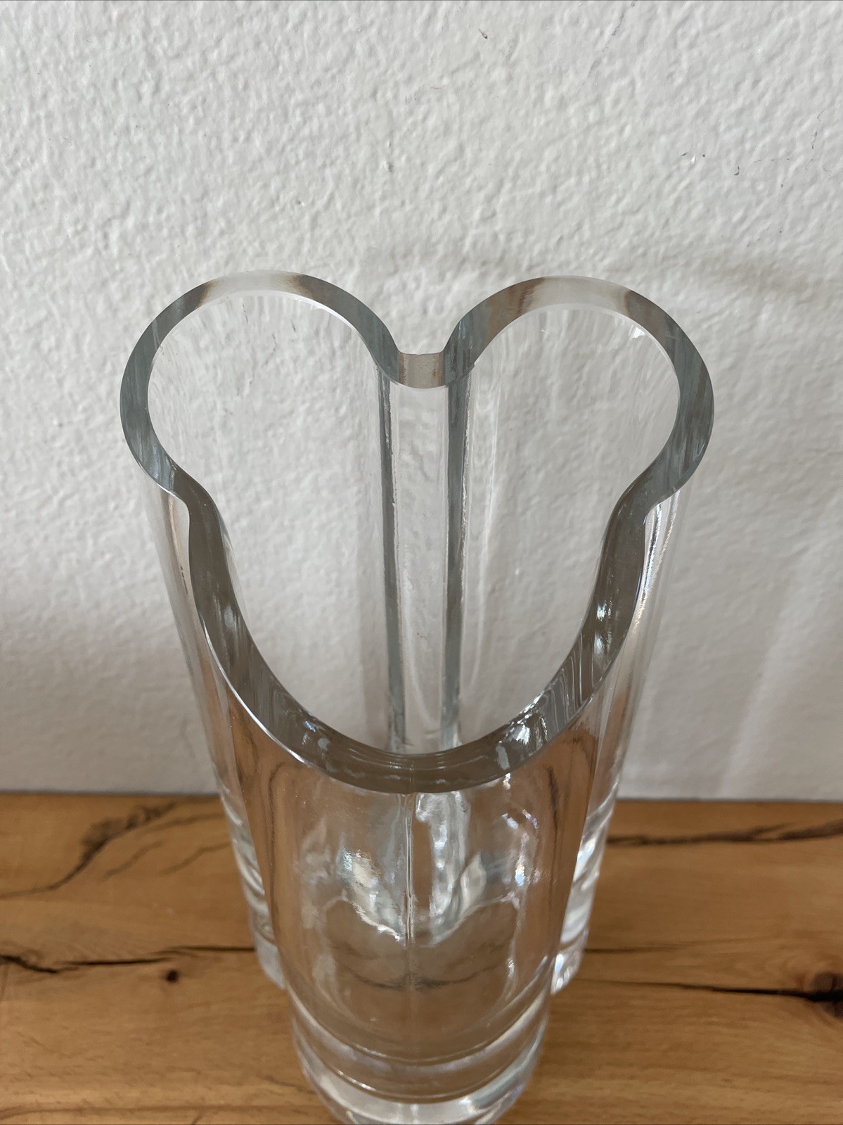 Disney Mickey Mouse Ears Crystal Glass Vase 8 3/4” Tall Made in Turkey Retired