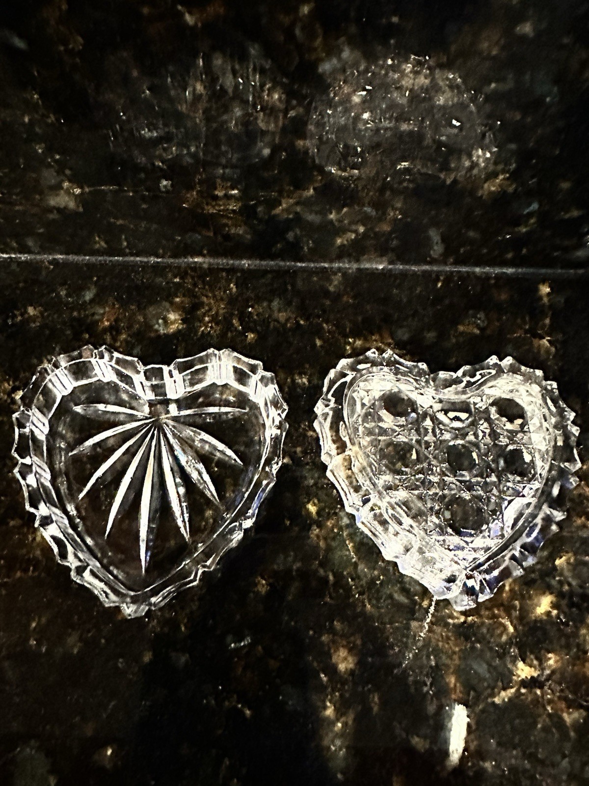 Clear Glass Heart-Shaped Lidded Decorative Trinket Box 2.3/4 wide by 1 in high