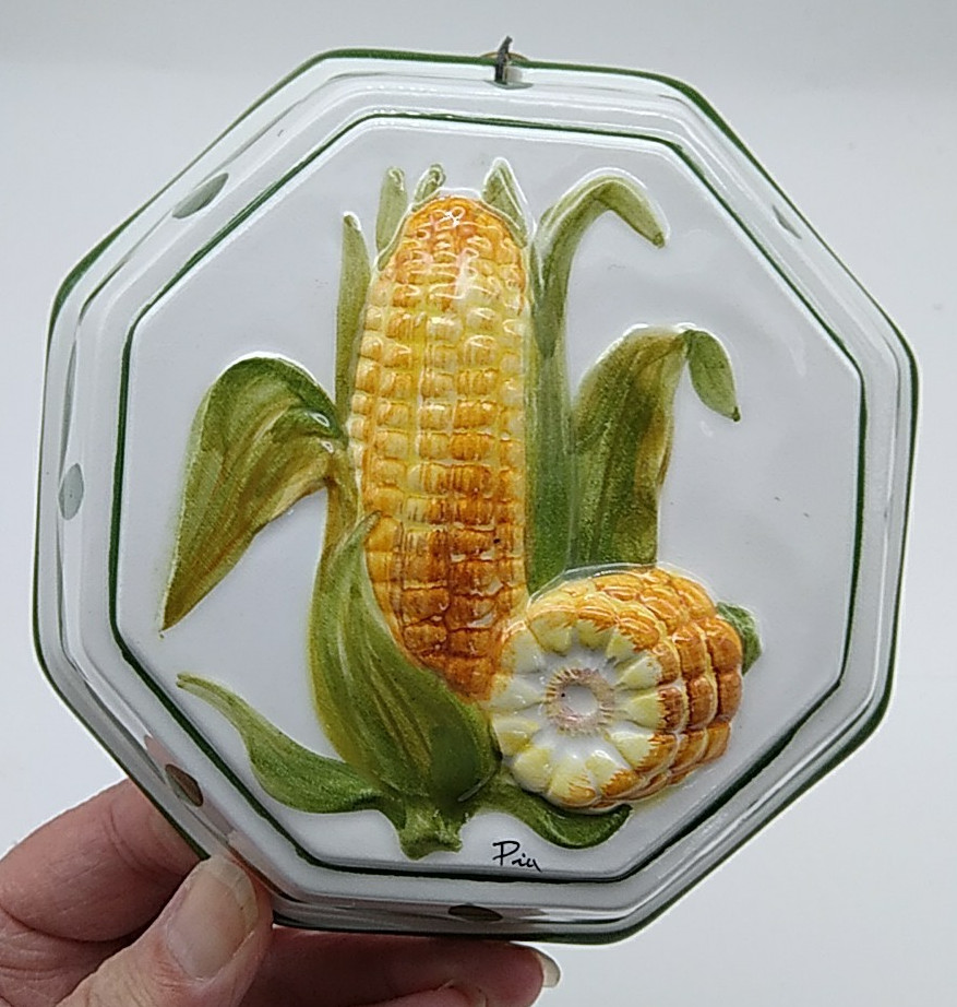 Ears of Corn 🌽 Ceramic Wall Hanging Mold ABC Bassano Italy 5.5″ Kitschy Kitchen