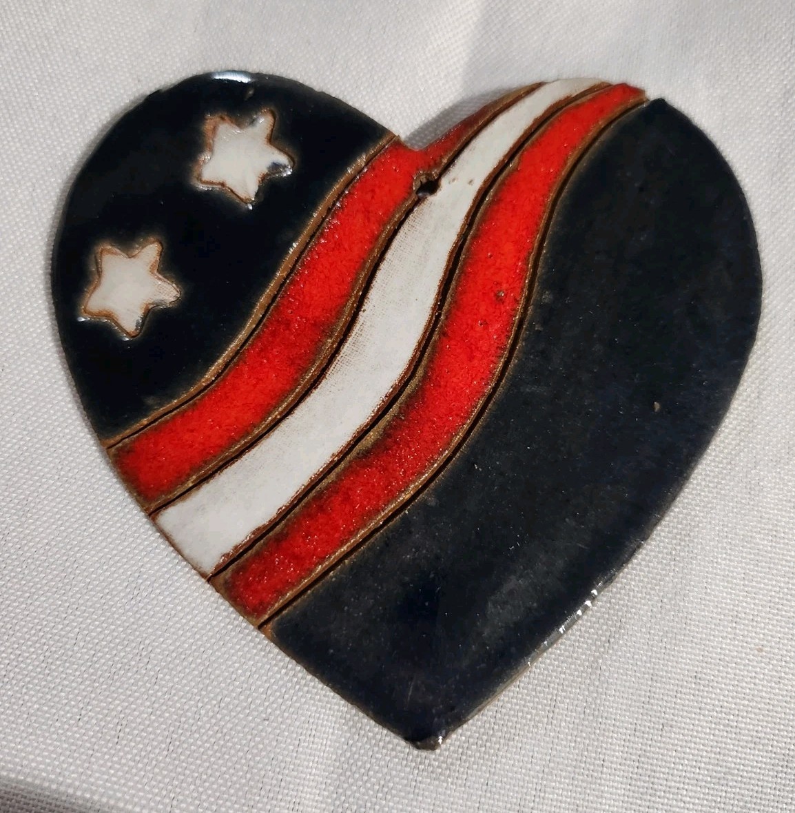 Stoneware Pottery Heart Shaped American Flag Ornament 3.75″x3.5″