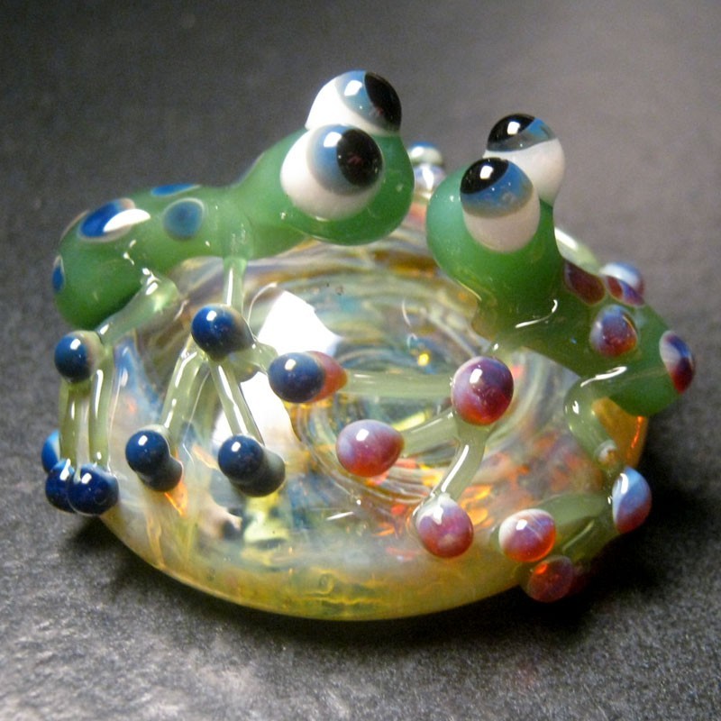Boomwire Glass Double Frog mini paperweight lampwork figurine handmade figurine